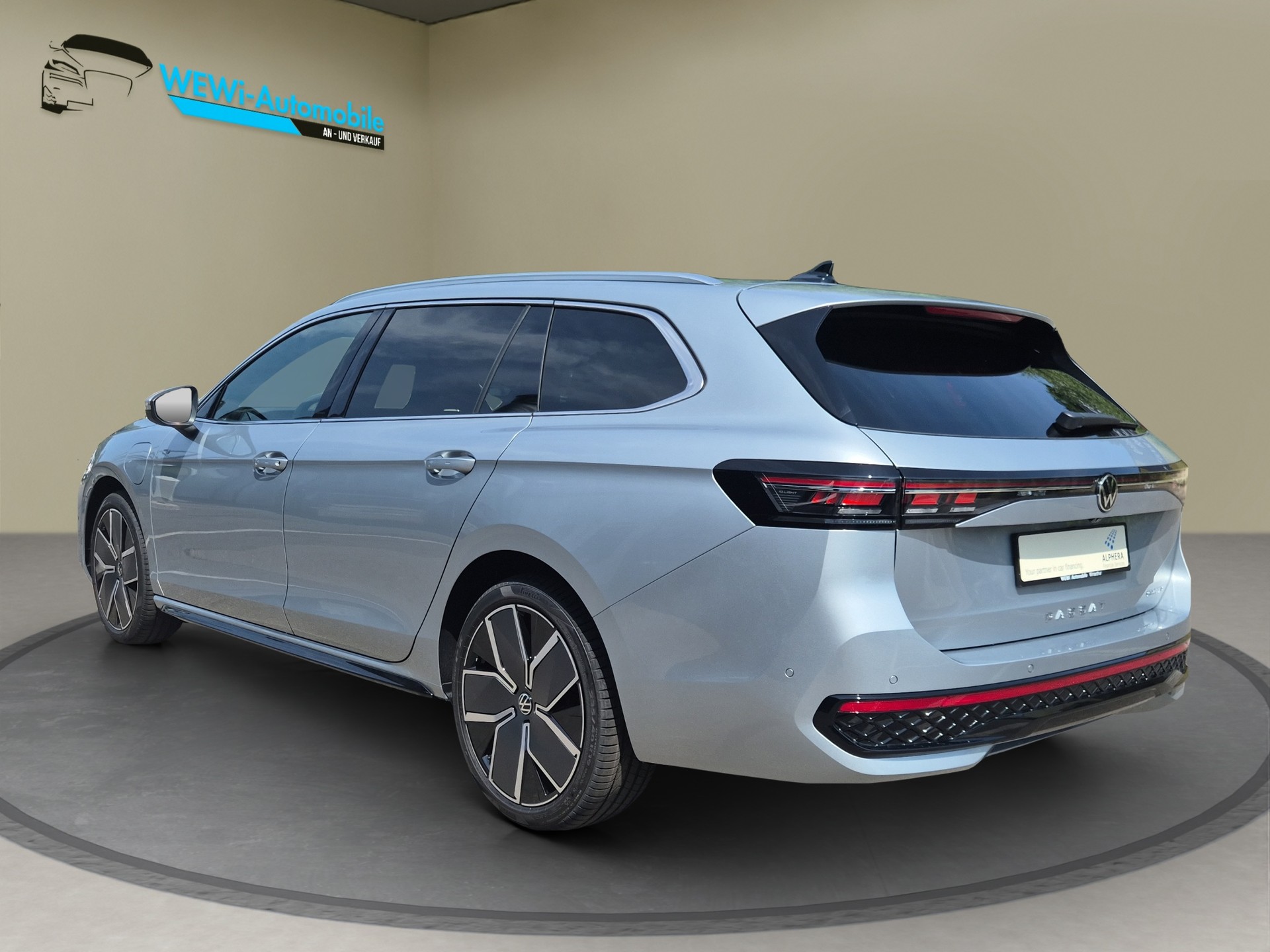 VW Passat Variant 1.5 TSI evo2 Plug-In- Hybrid R-Line DSG-showroom-element-2