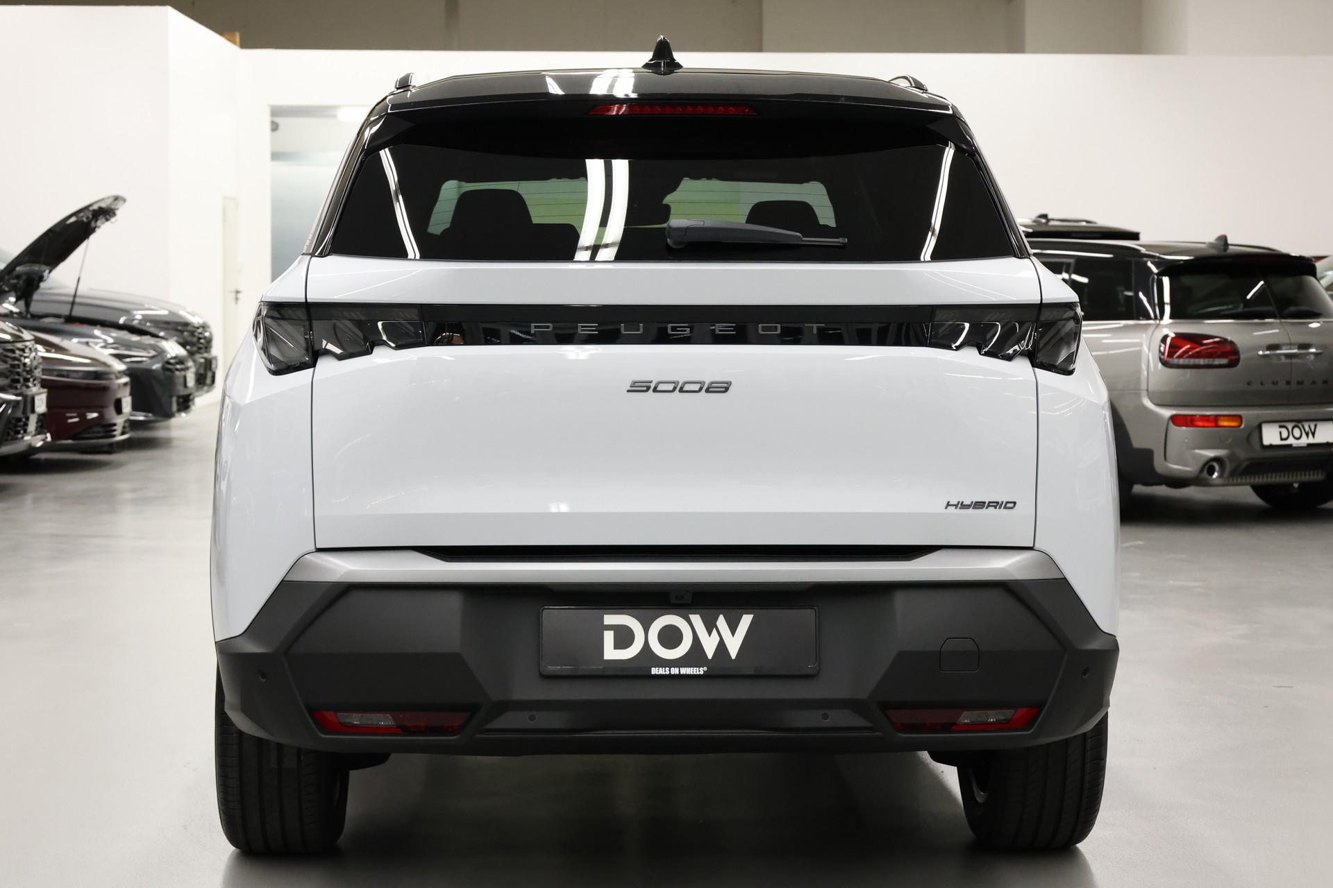 PEUGEOT 5008 1.2 Hybrid GT-image-9