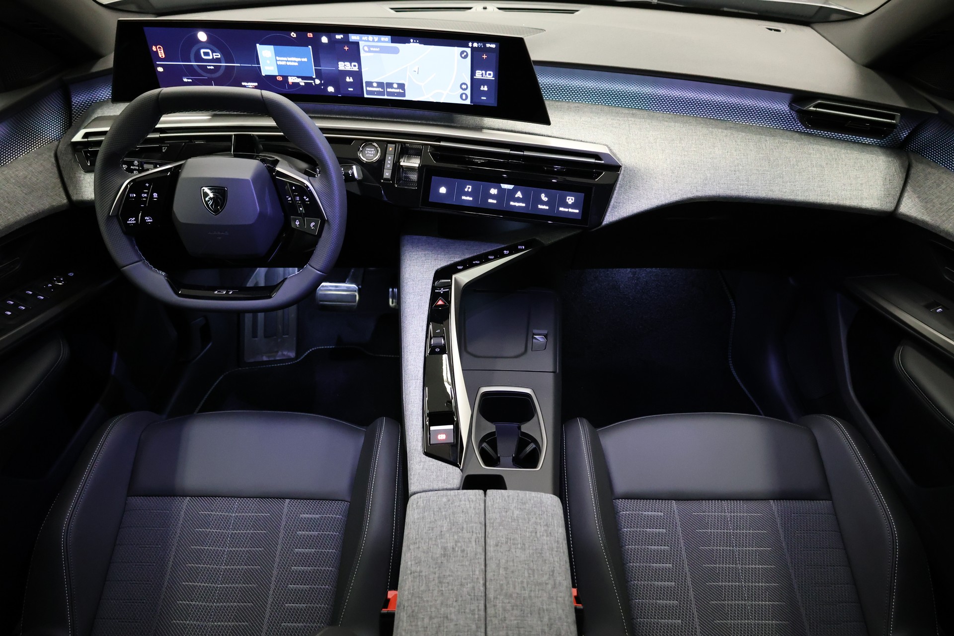 PEUGEOT 5008 1.2 Hybrid GT-image-14