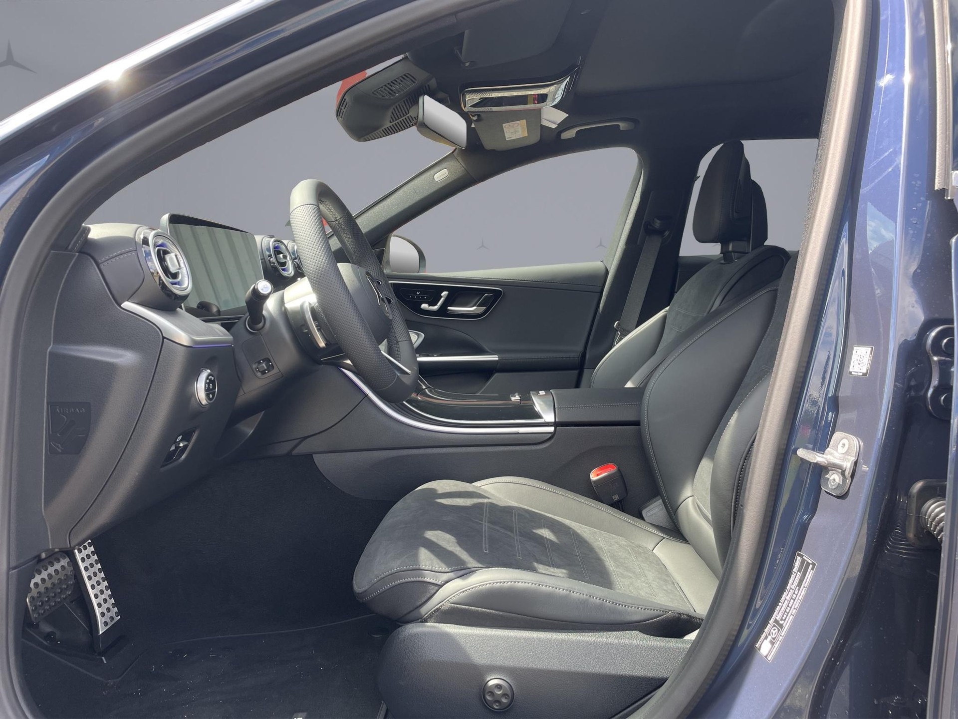 MERCEDES-BENZ C 220 d Swiss Star Avantgarde 4matic-image-9