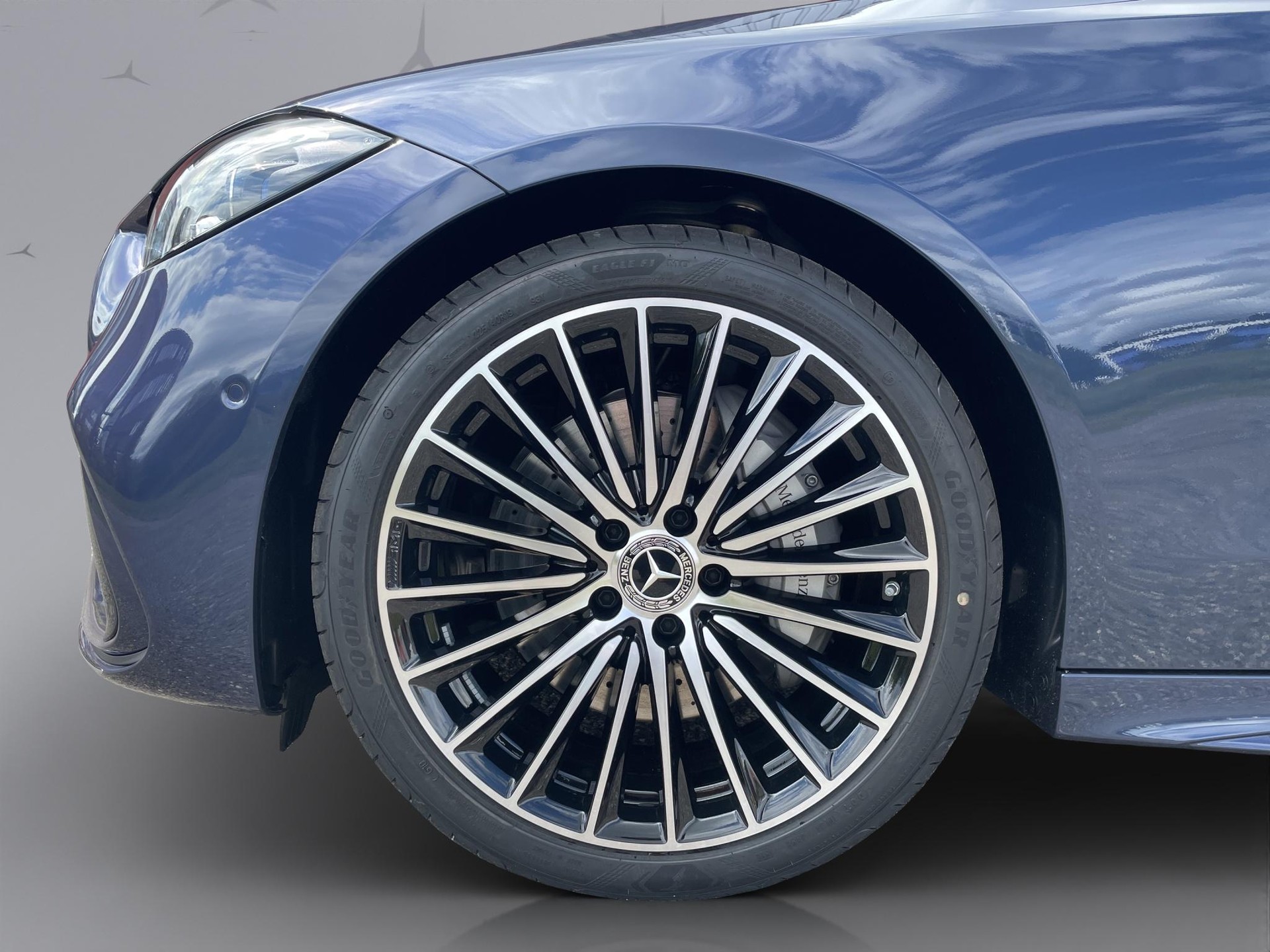 MERCEDES-BENZ C 220 d Swiss Star Avantgarde 4matic-image-22