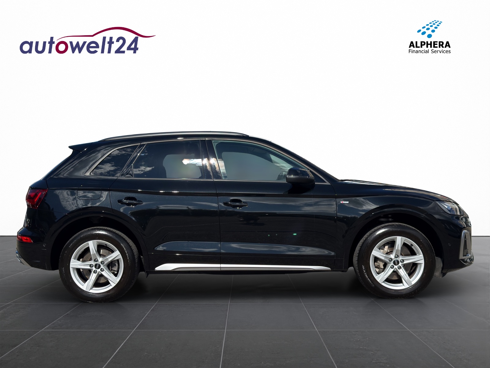 AUDI Q5 45 TFSI S-line quattro S-tronic-showroom-element-3