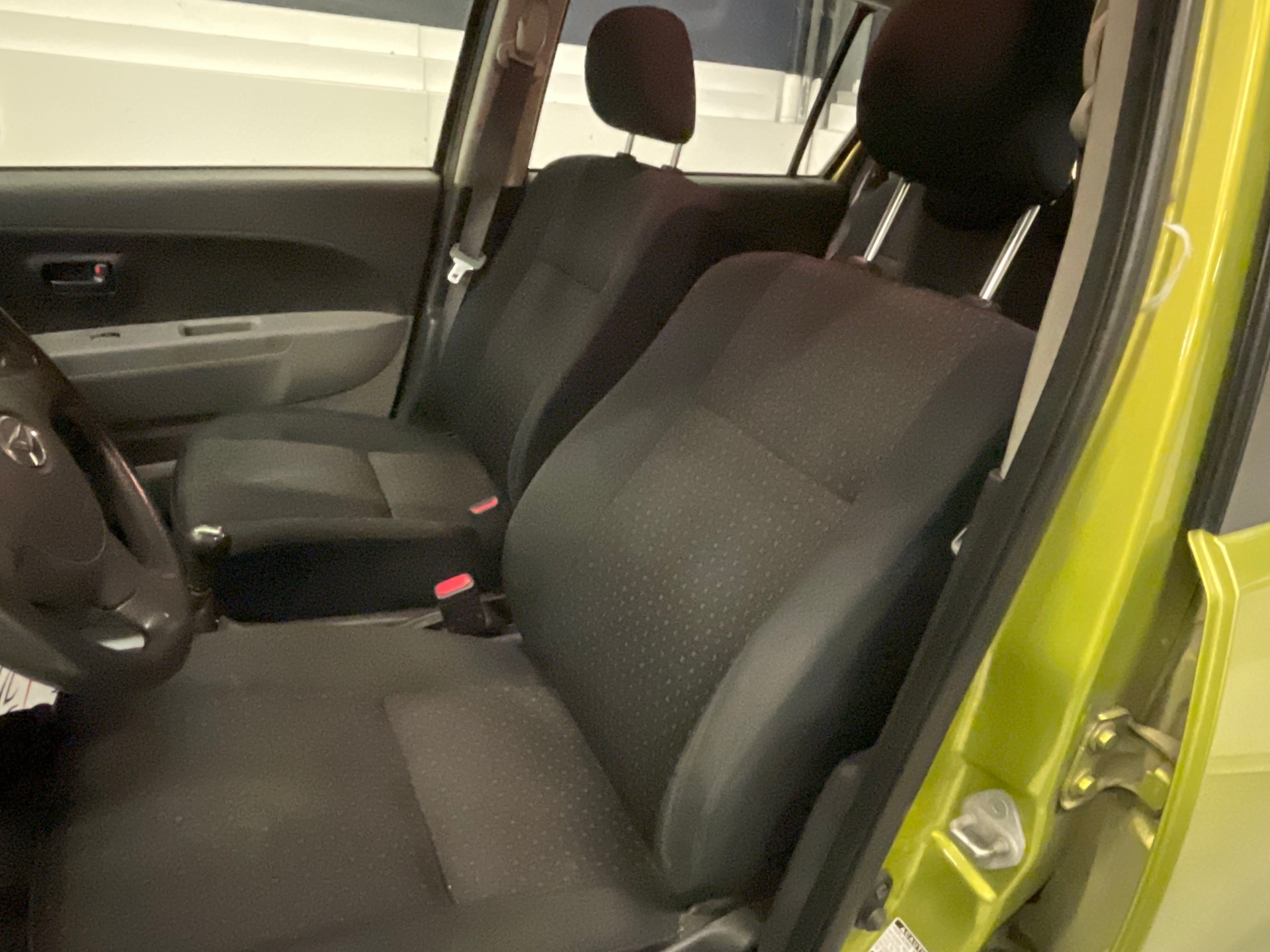 DAIHATSU Sirion 1.3 S Custom 4WD-image-12