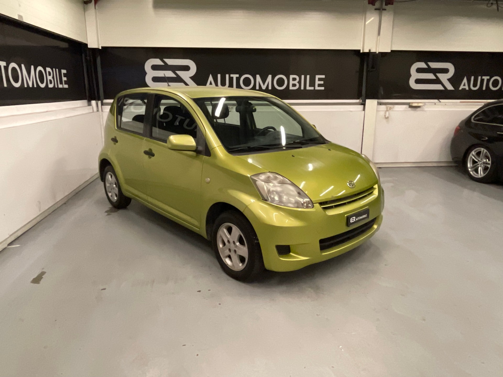 DAIHATSU Sirion 1.3 S Custom 4WD-image-1