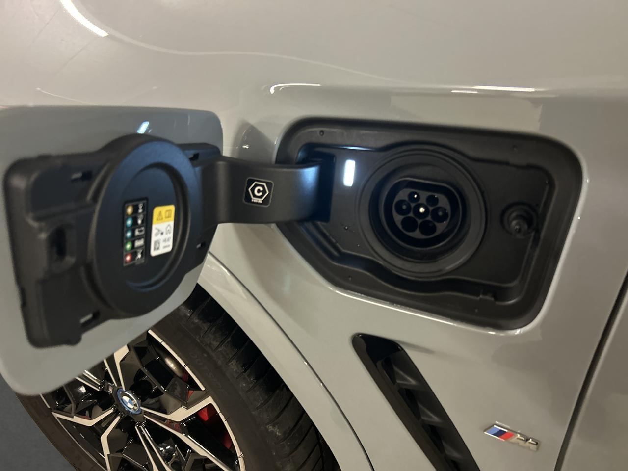 BMW X3 30e xDrive M-Sport-image-28