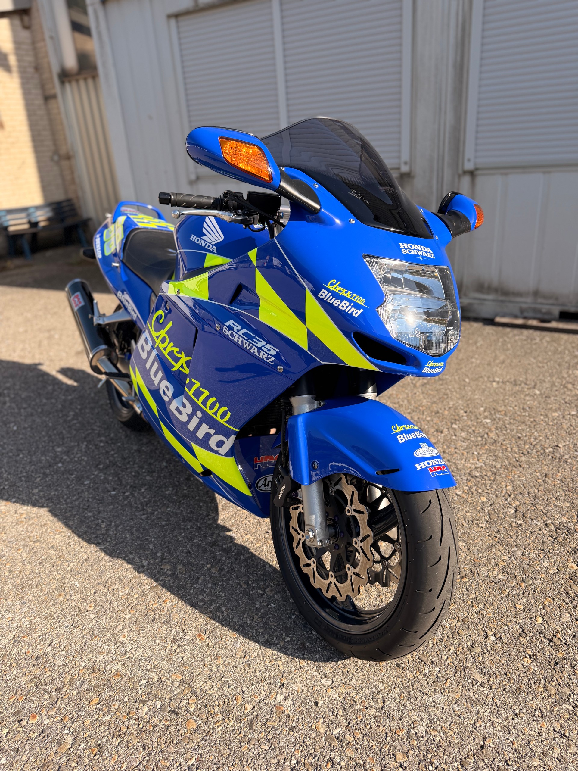 HONDA CBR 1100 X X FI-image-2