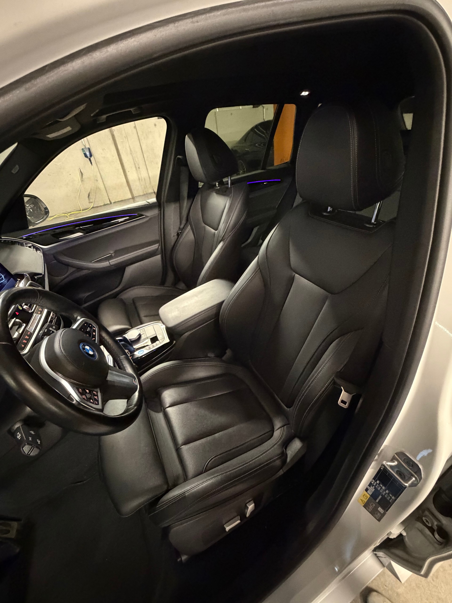 BMW iX3 E-Motor M-Paket-image-7