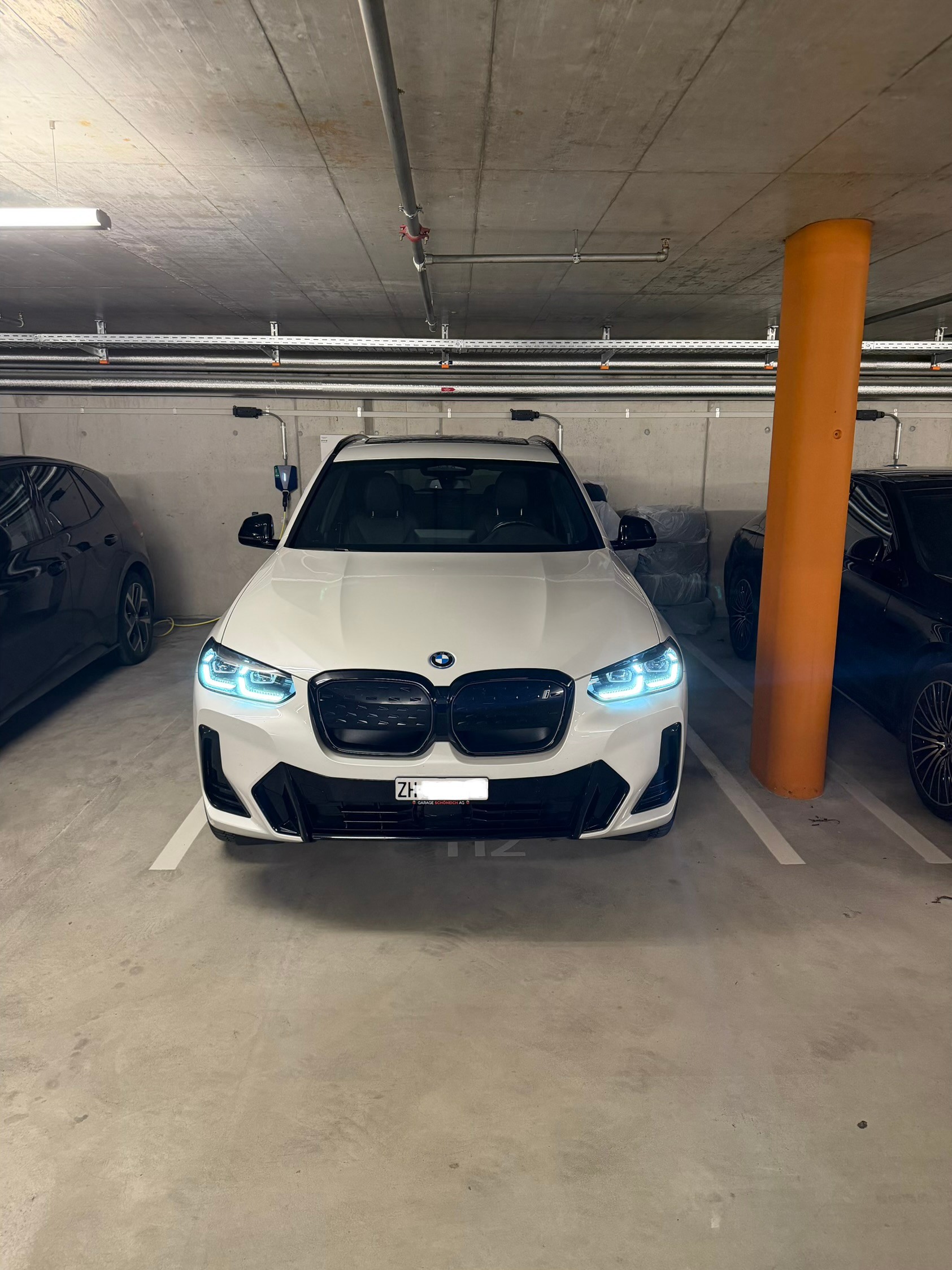 BMW iX3 E-Motor M-Paket-image-2