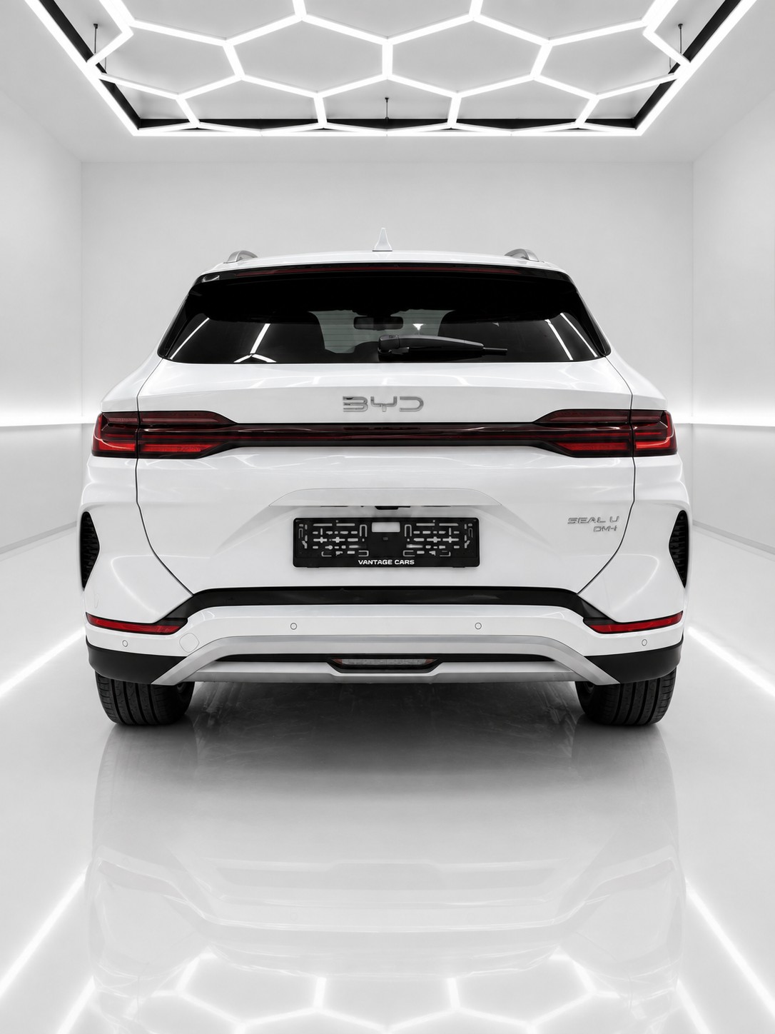 BYD Seal U DM-i Boost-showroom-element-2