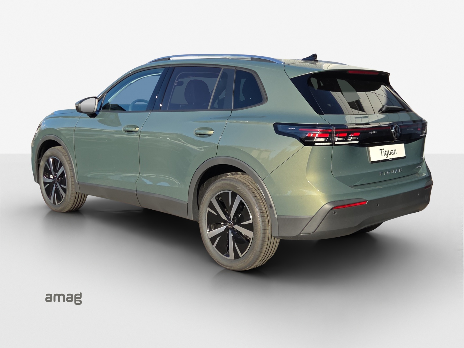 VW Tiguan 2.0 TSI DSG Life 4Motion-showroom-element-2