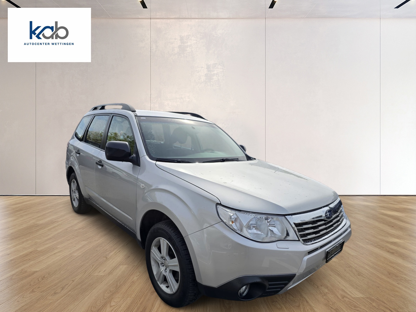 SUBARU Forester 2.0X Advantage Automatic-showroom-element-2