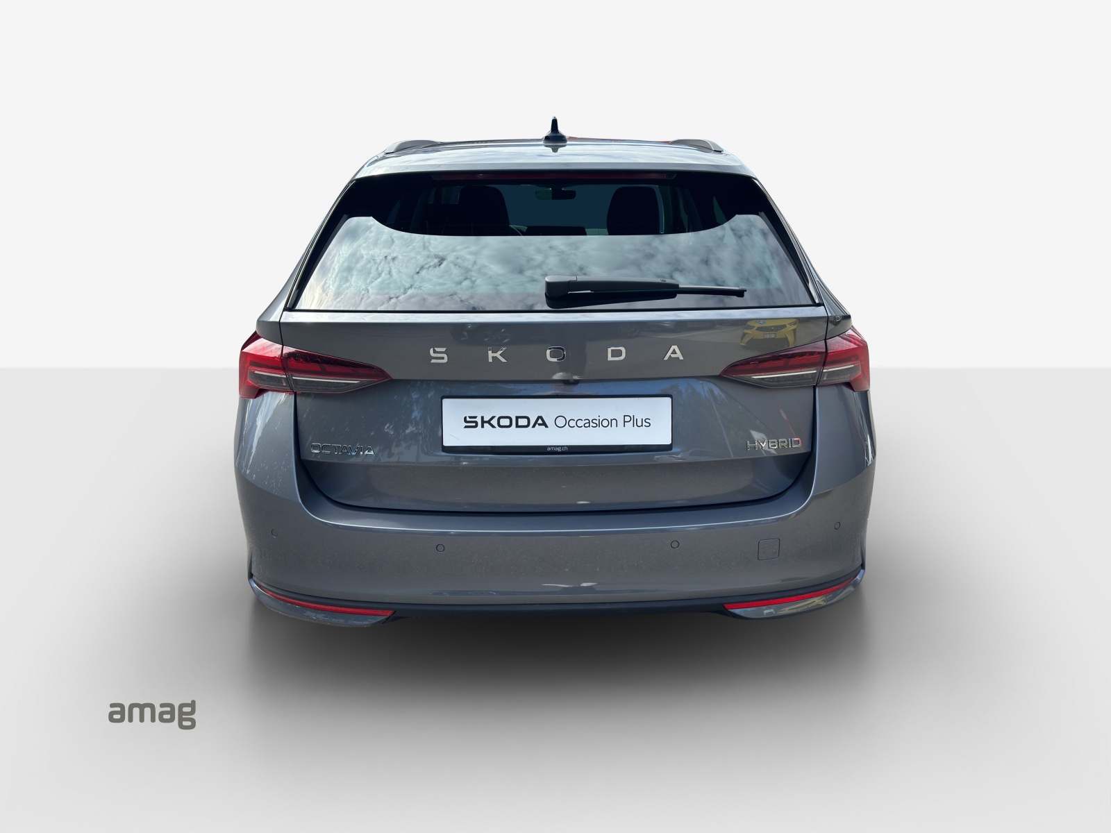 SKODA Octavia Combi 1.5 TSI mHEV DSG Dynamic-image-3