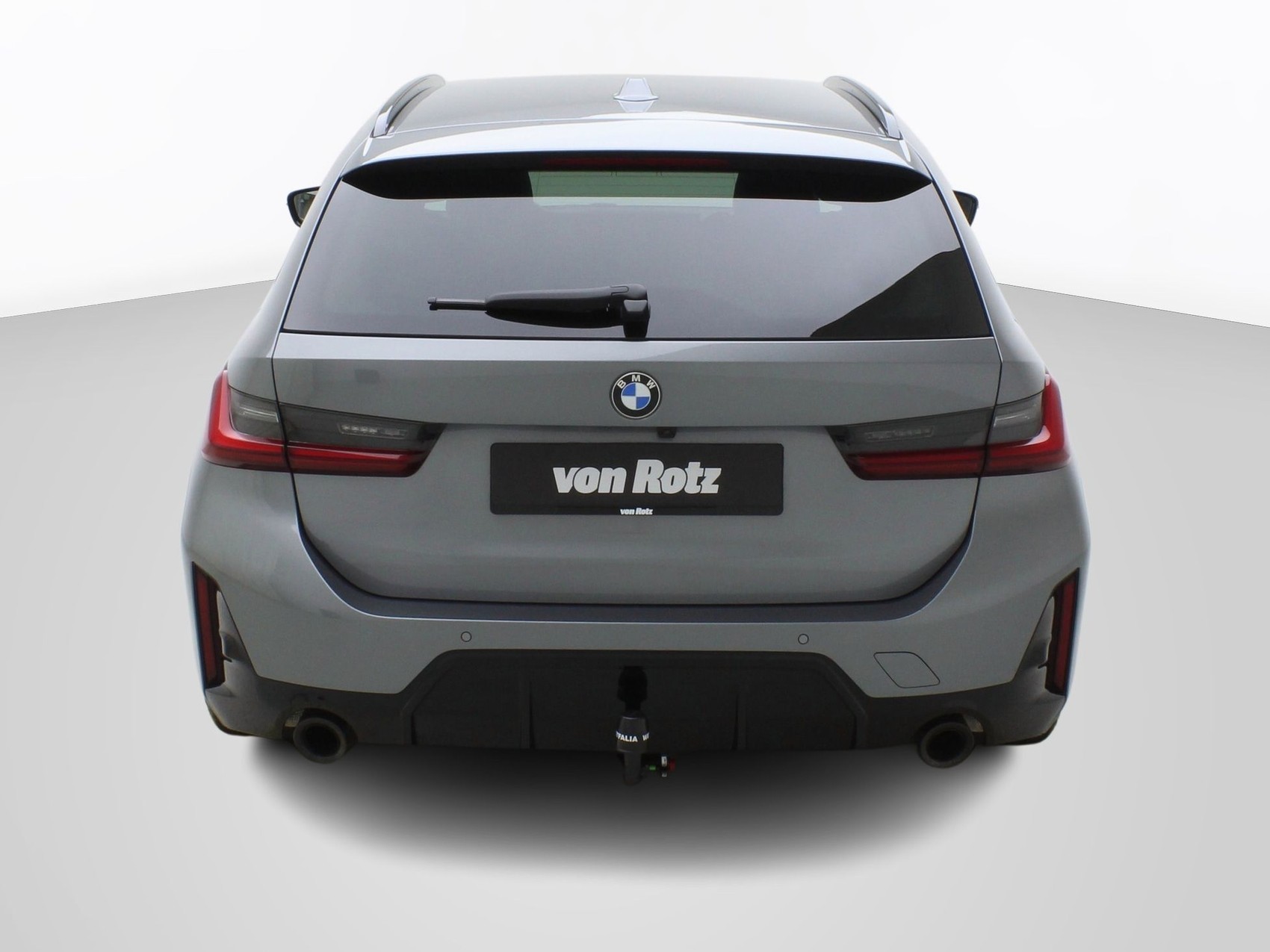 BMW 3er 320d xDrive Touring M Sport-showroom-element-3