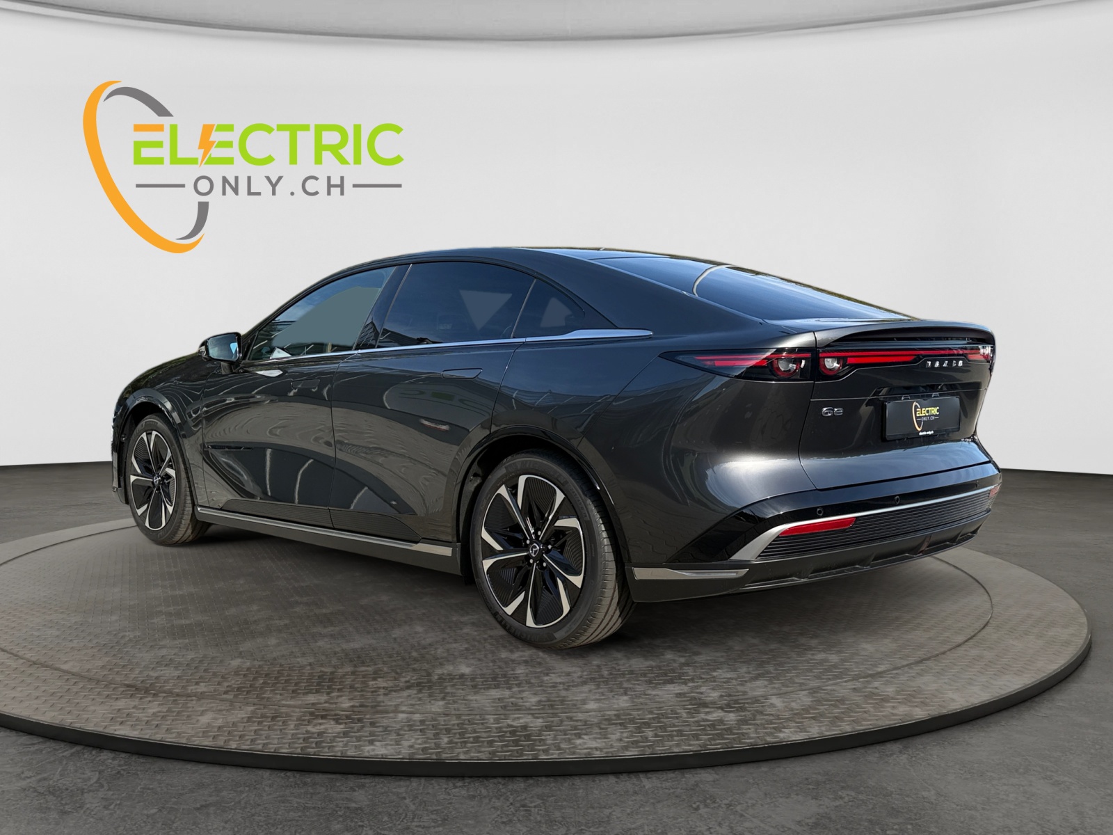 MAZDA 6e 258 69kWh Takumi Plus-showroom-element-2