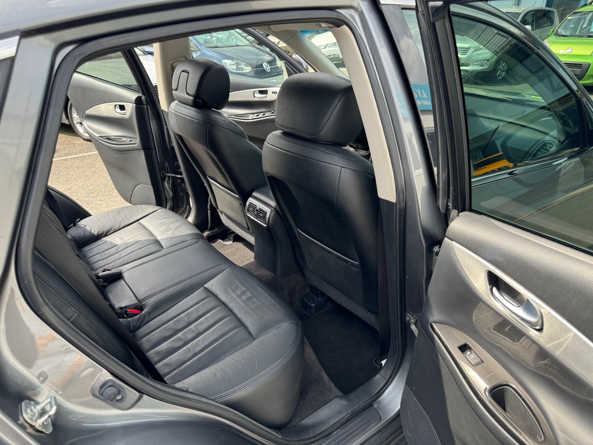 INFINITI QX50 3.0d GT Premium AWD Automatic-image-11