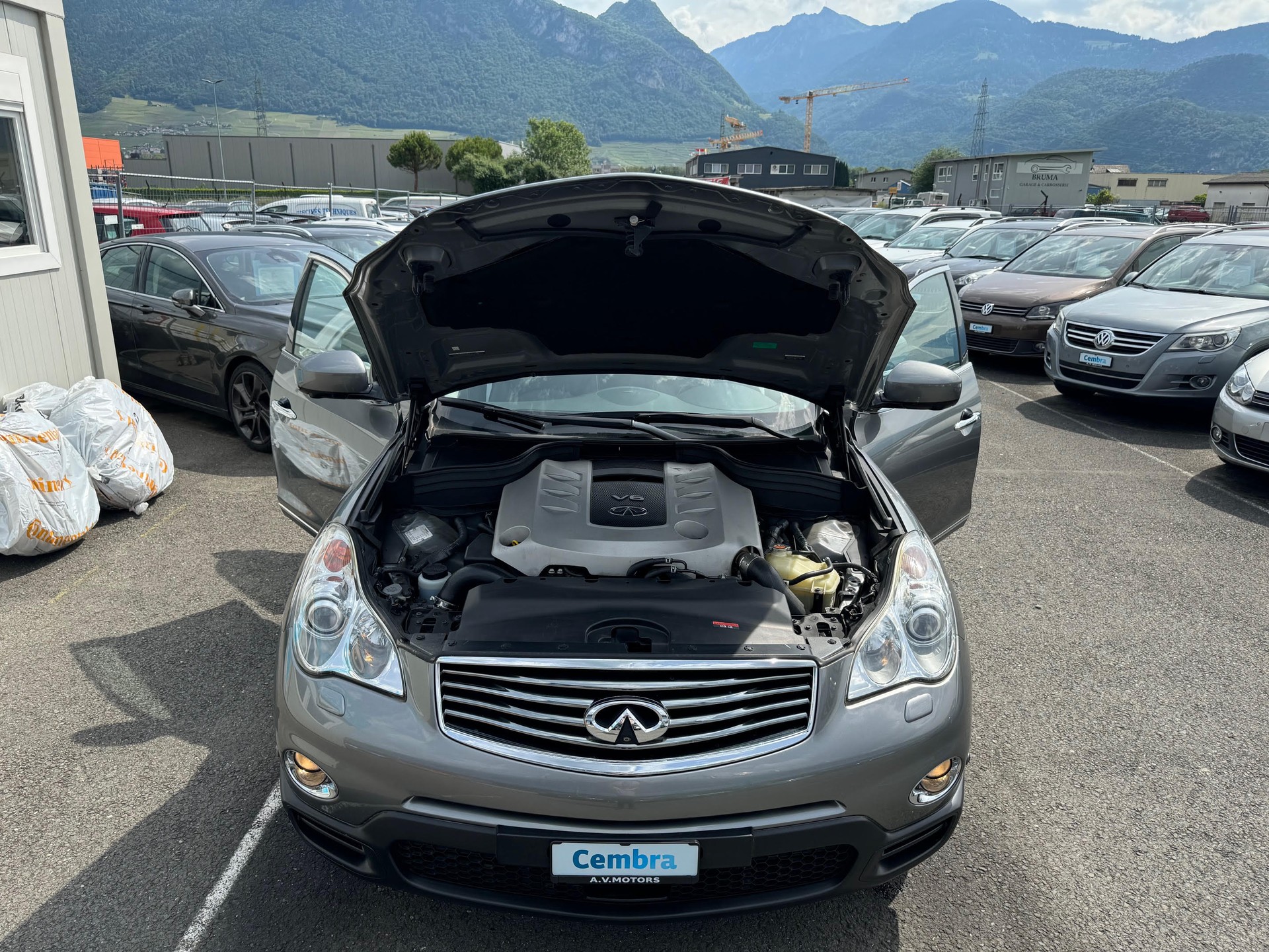 INFINITI QX50 3.0d GT Premium AWD Automatic-image-14