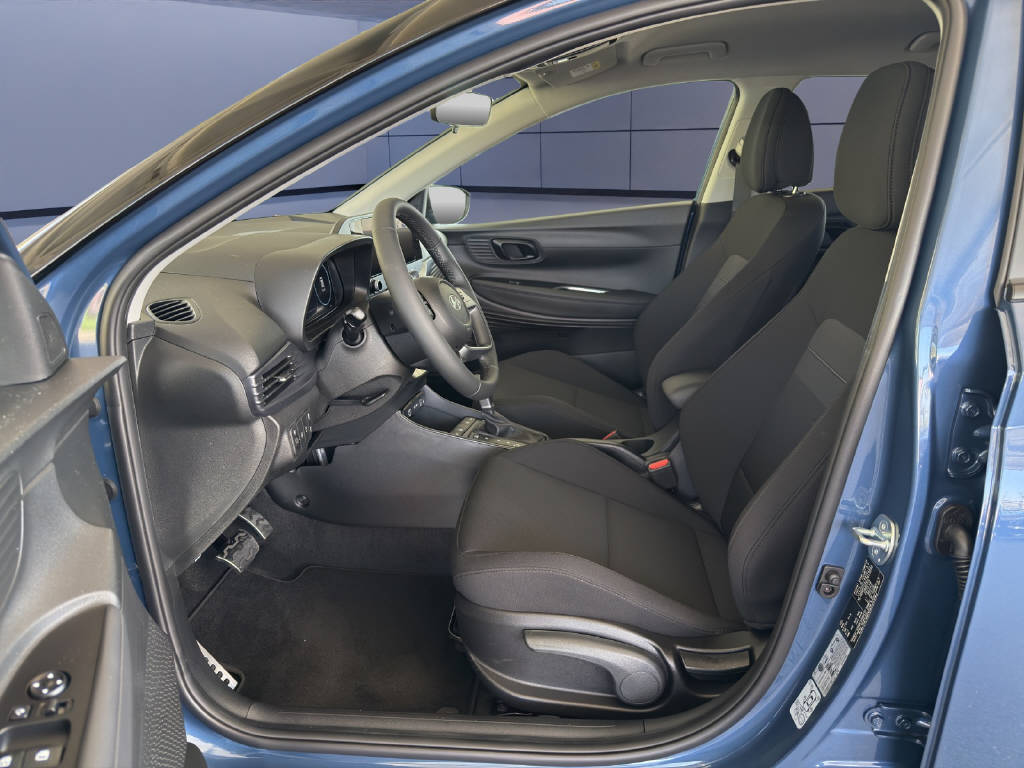 HYUNDAI BAYON 1.0 T-GDi 100 Amplia Safe Tec-image-5
