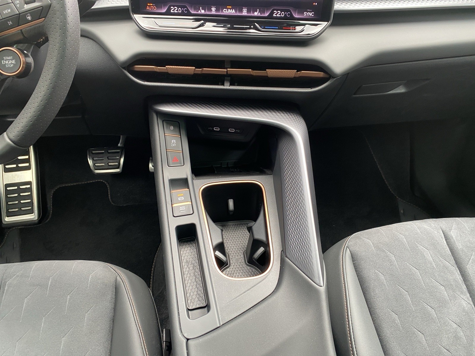 CUPRA Terramar 2.0 TSI DSG 4Drive VZ-image-14