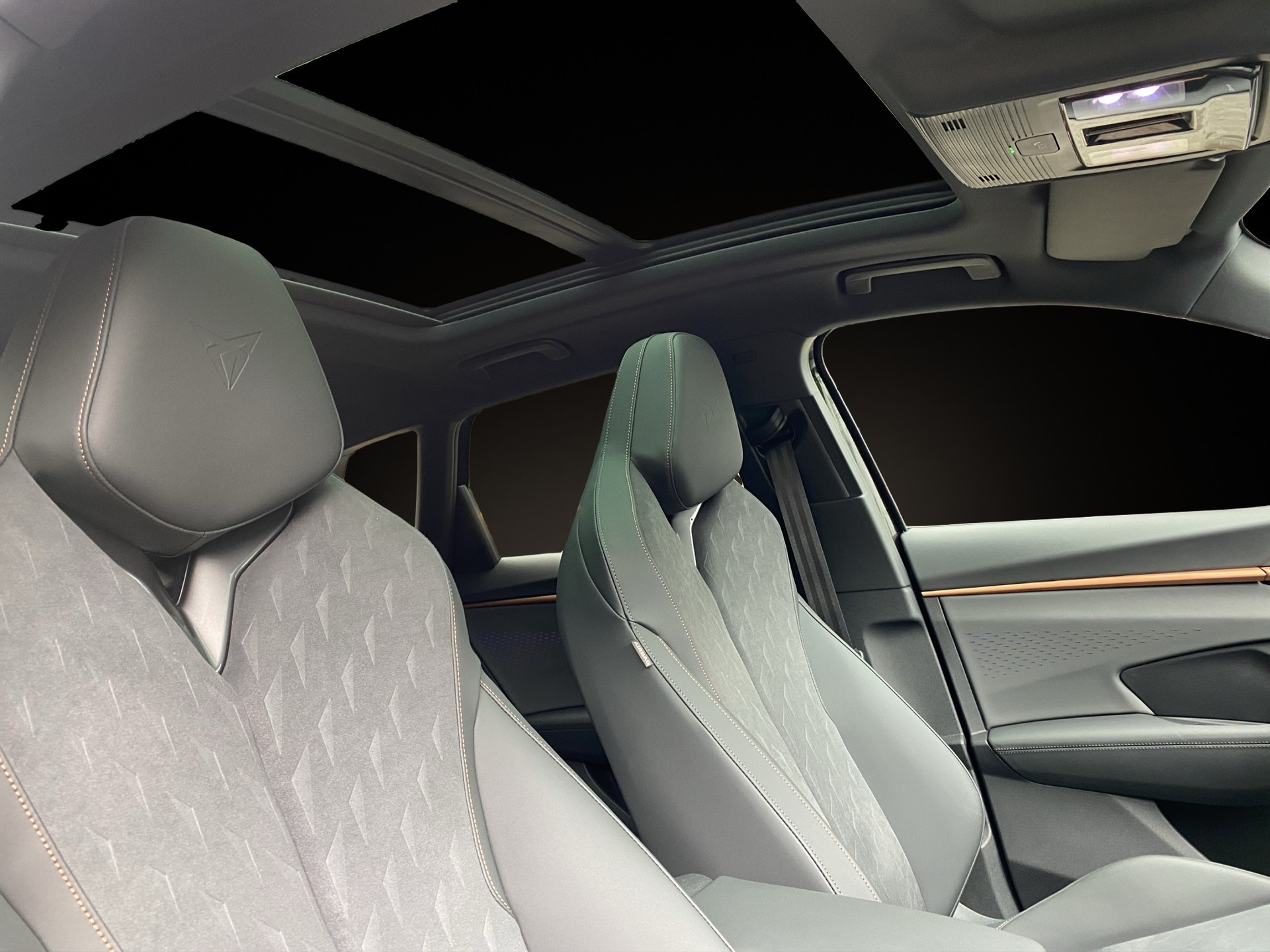 CUPRA Terramar 2.0 TSI DSG 4Drive VZ-image-16
