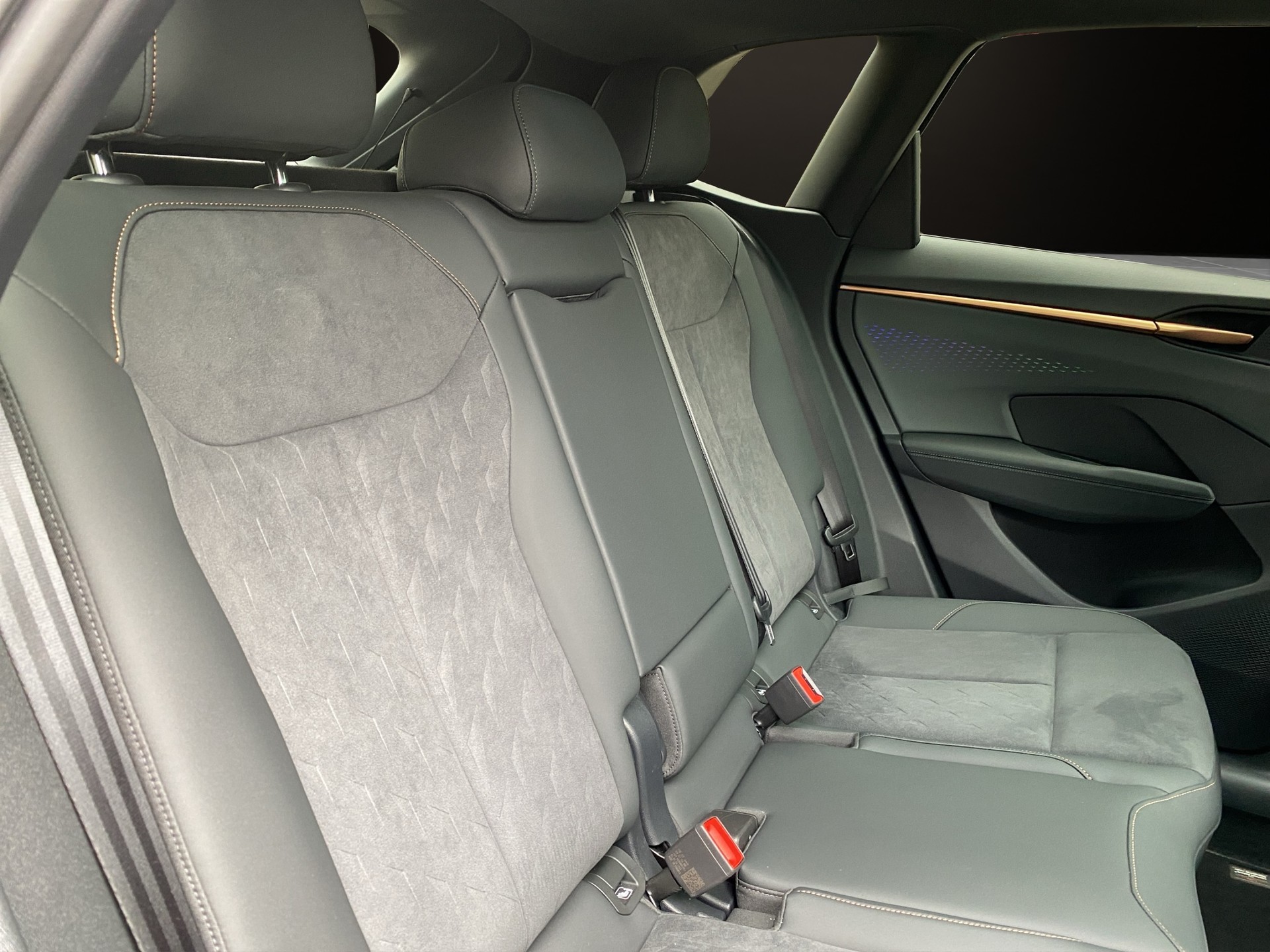CUPRA Terramar 2.0 TSI DSG 4Drive VZ-image-17