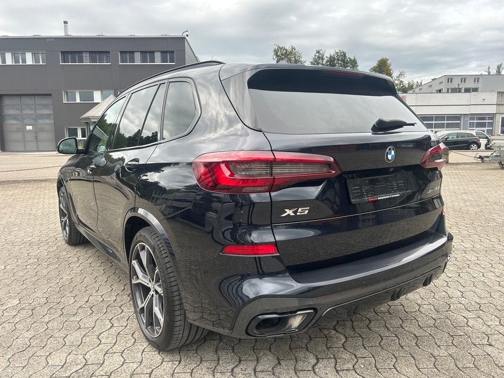 BMW X5 xDrive 48V 30d M Sport Steptronic-showroom-element-2