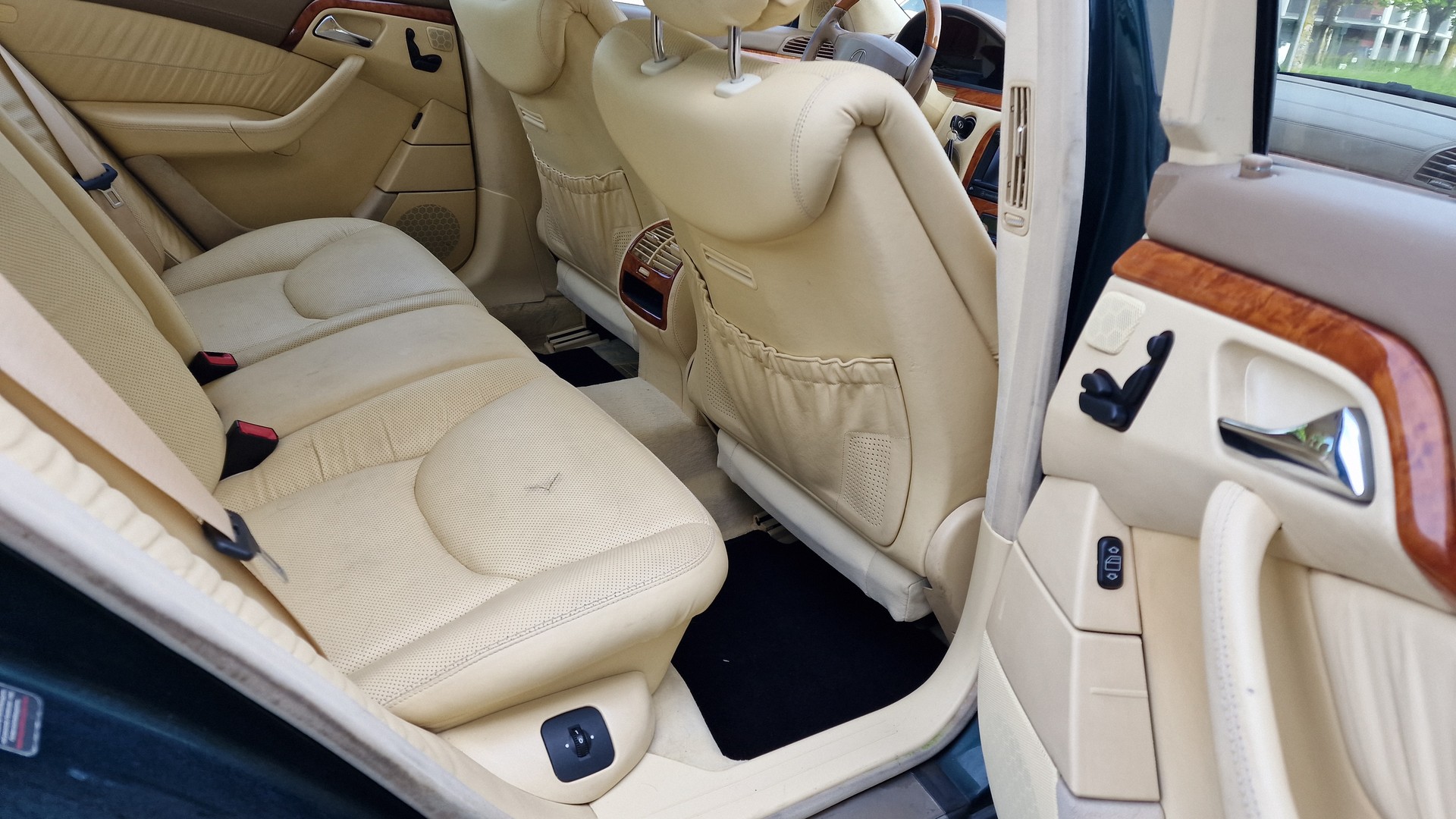 MERCEDES-BENZ S 500-image-11