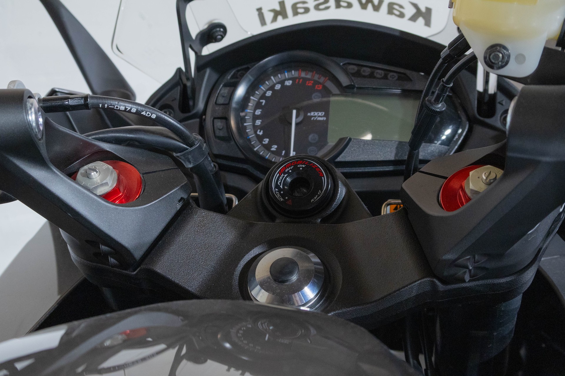 KAWASAKI Z1000 SX Tourer-image-10