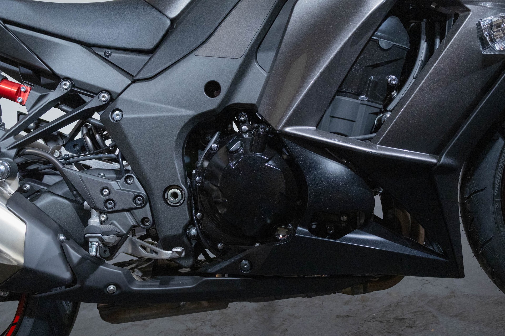 KAWASAKI Z1000 SX Tourer-image-15