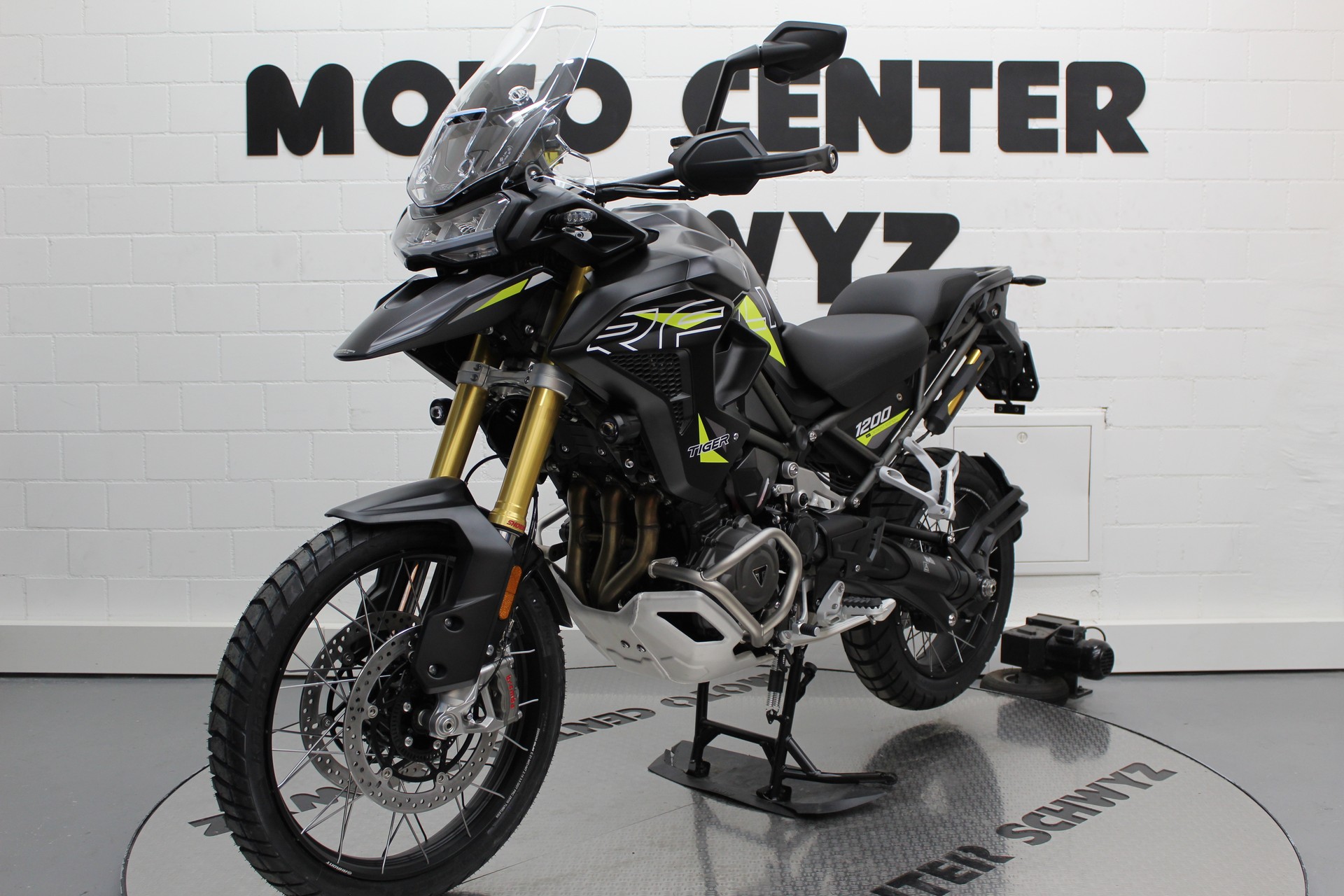 TRIUMPH Tiger 1200 Desert Edition-image-2