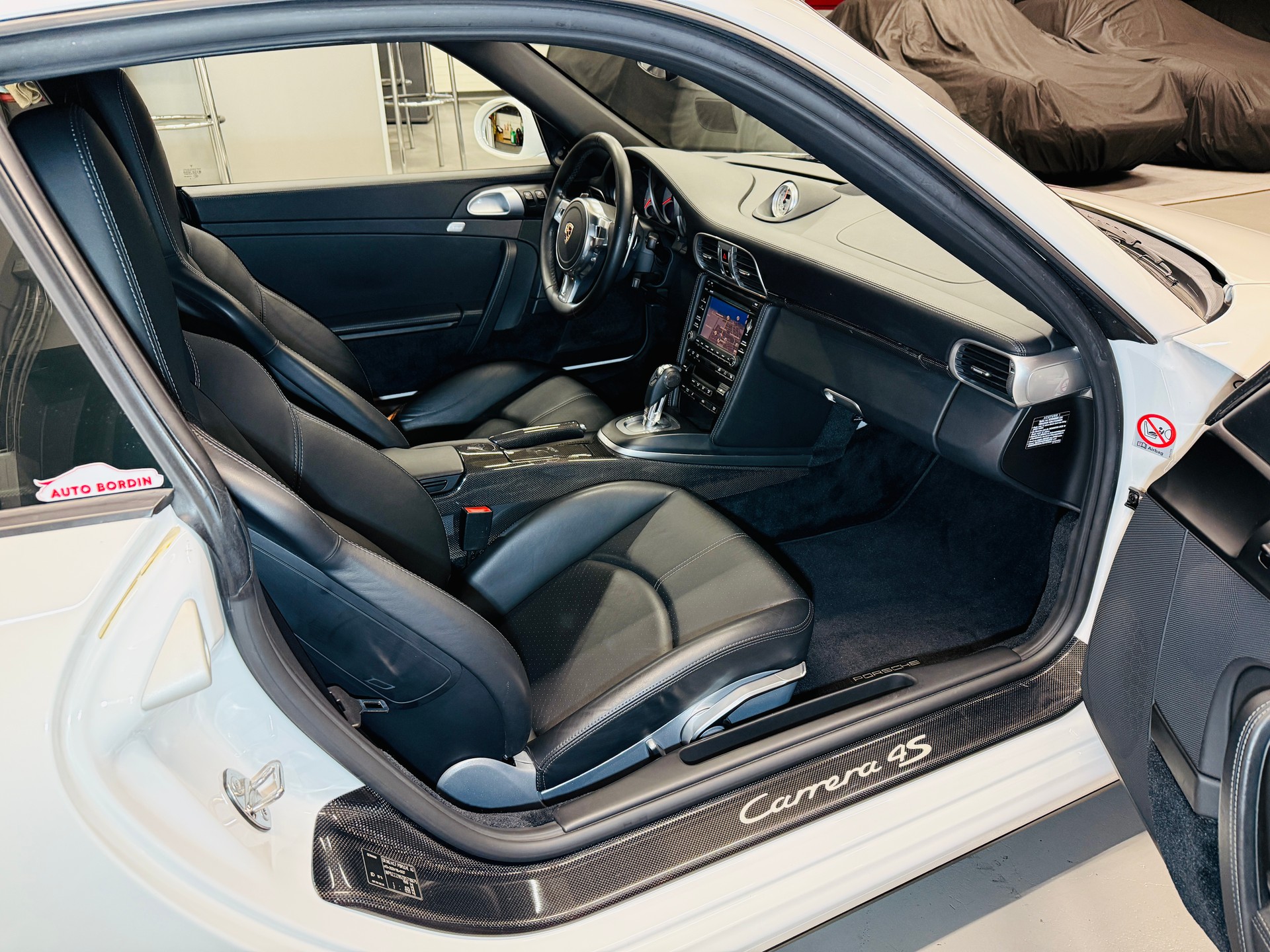 PORSCHE 911 997.2 Carrera 4S PDK PASM, CARBON, SPORTCHRONO & KLAPPENAUSPUFF AB WERK-image-13