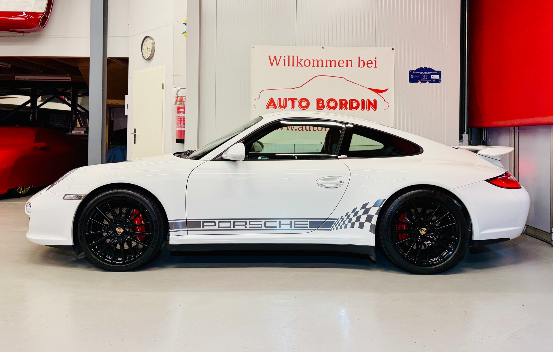 PORSCHE 911 997.2 Carrera 4S PDK PASM, CARBON, SPORTCHRONO & KLAPPENAUSPUFF AB WERK-image-2
