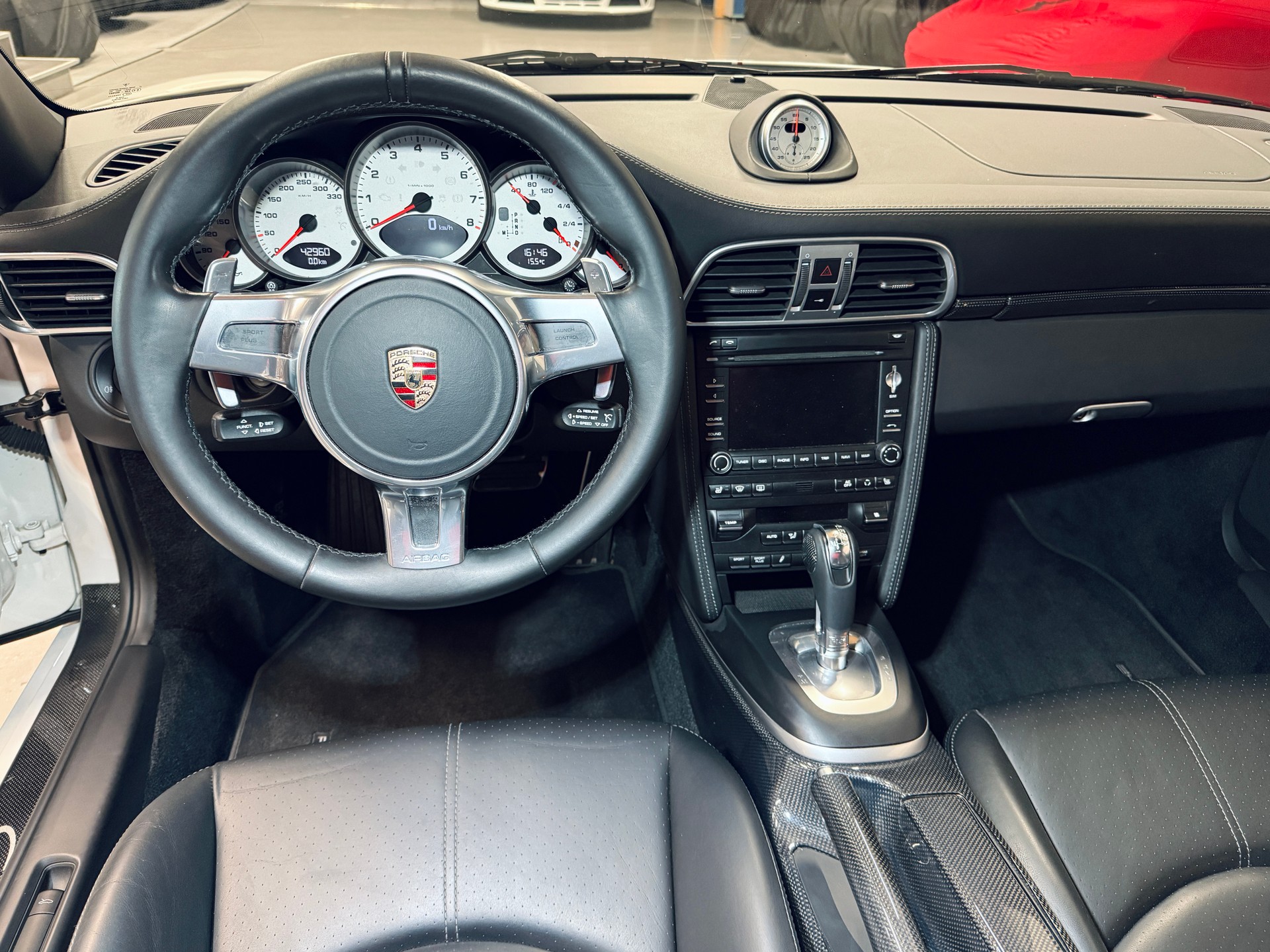 PORSCHE 911 997.2 Carrera 4S PDK PASM, CARBON, SPORTCHRONO & KLAPPENAUSPUFF AB WERK-image-5