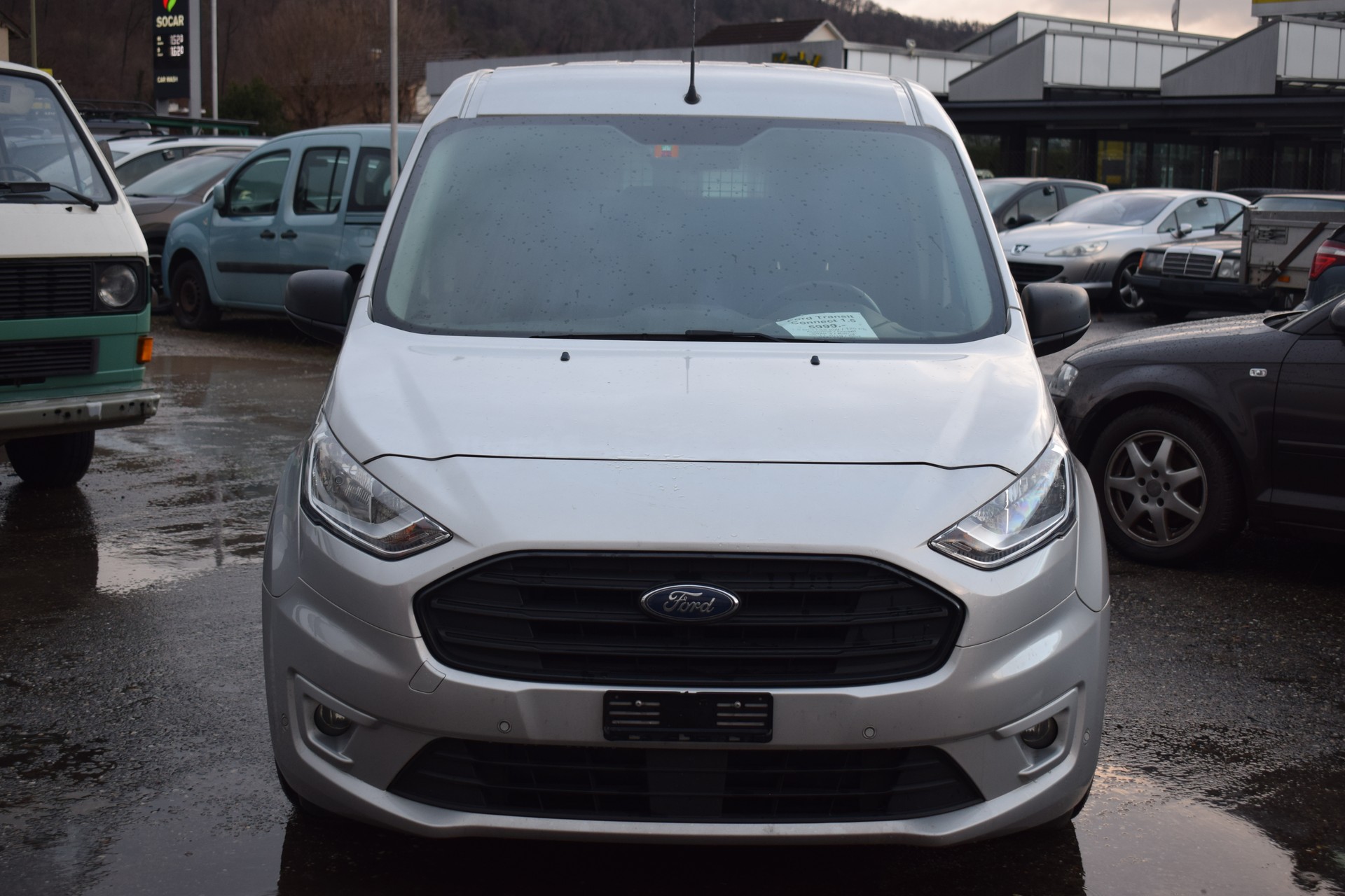 FORD TRANSIT CONNECT