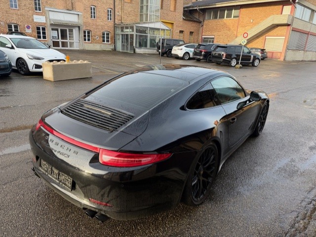 PORSCHE 911 Carrera 4 GTS PDK-image-6
