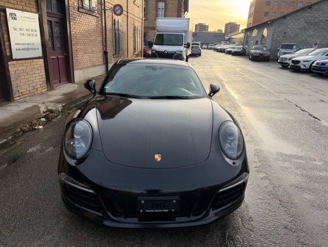 PORSCHE 911 Carrera 4 GTS PDK-image-5