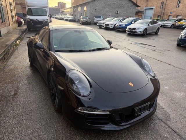 PORSCHE 911 Carrera 4 GTS PDK-image-3