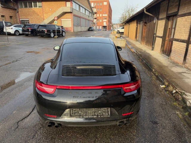 PORSCHE 911 Carrera 4 GTS PDK-image-9