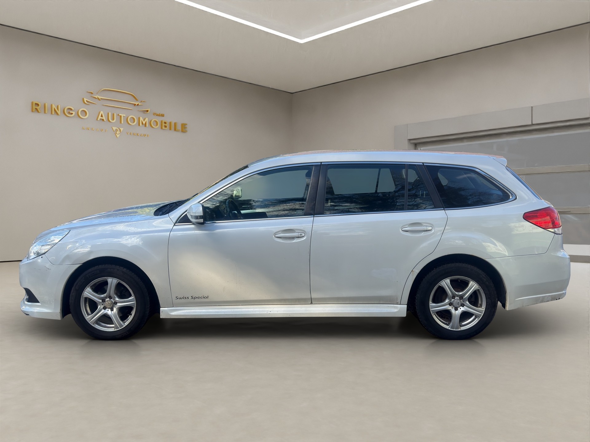 SUBARU Legacy 2.0i Swiss Special AWD-showroom-element-3