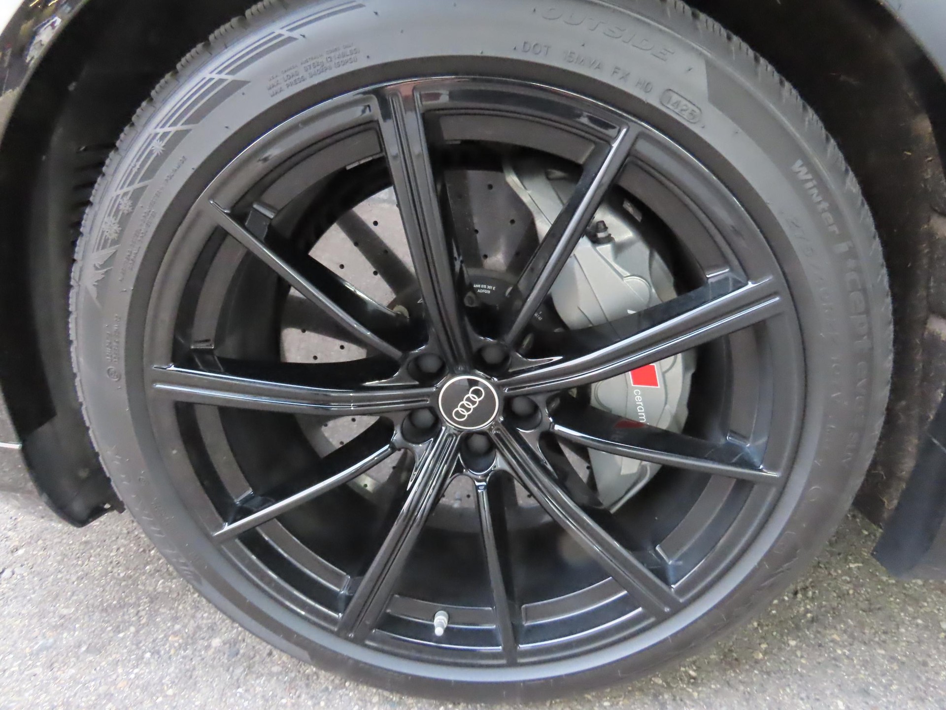 AUDI RS Q8 4.0 V8 TFSI quattro T-Tronic-image-6