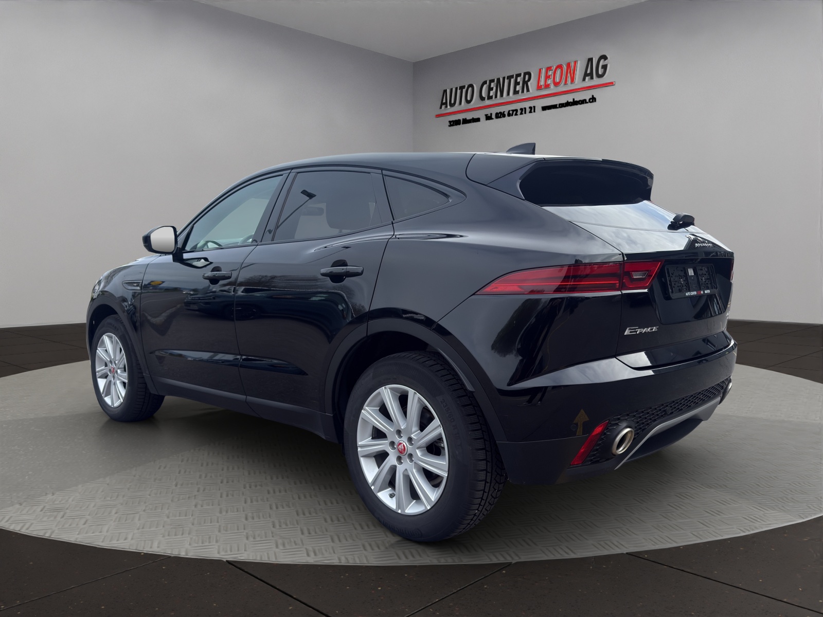 JAGUAR E-Pace 2.0 P200 HSE AWD Automatik-showroom-element-3