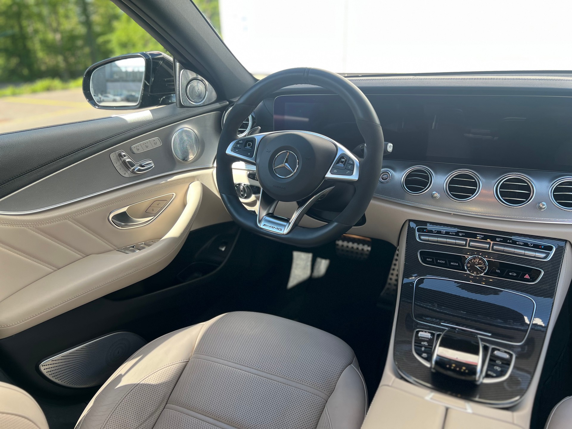 MERCEDES-BENZ E 43 AMG 4Matic 9G-Tronic-image-7