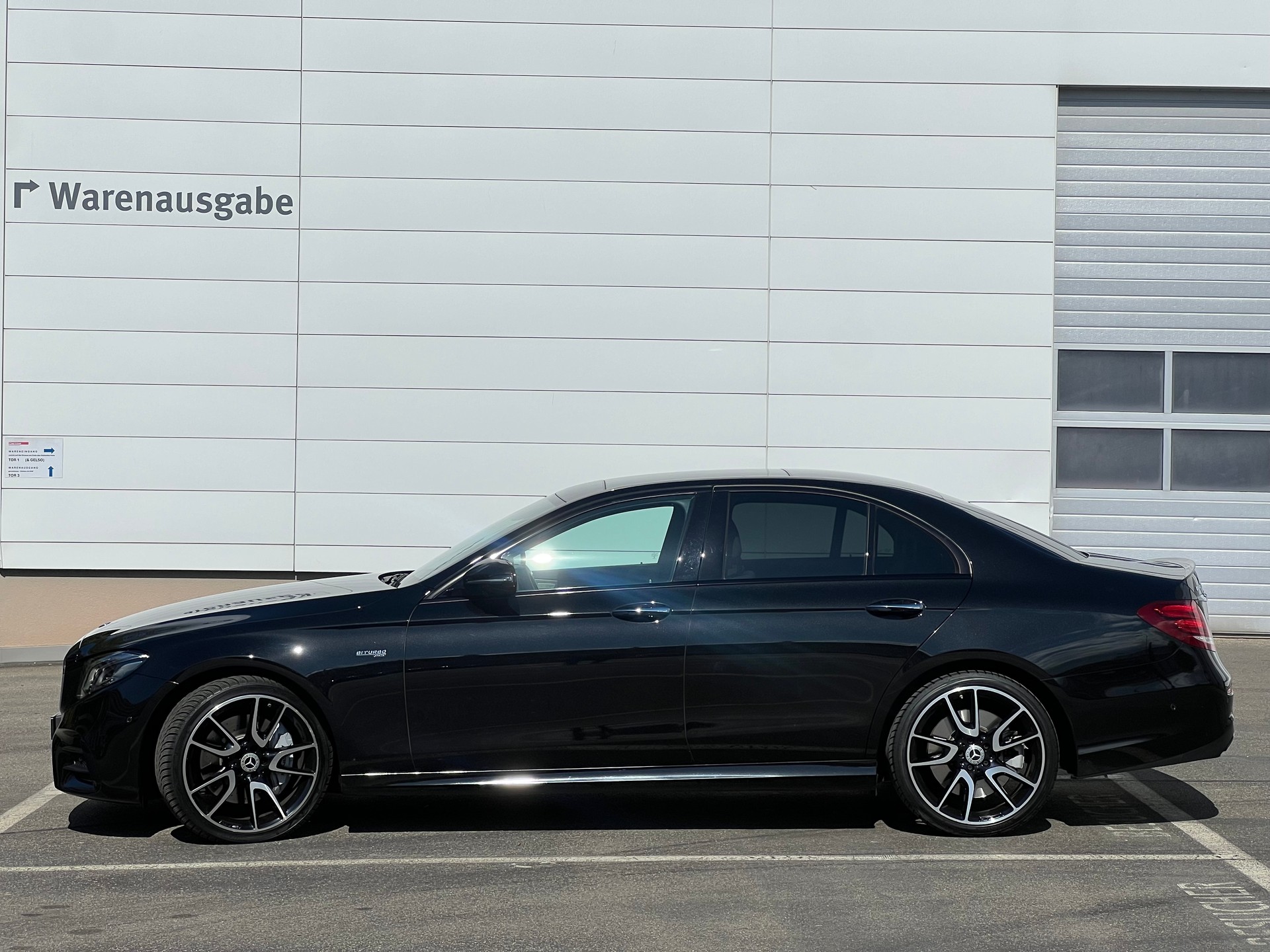 MERCEDES-BENZ E 43 AMG 4Matic 9G-Tronic-image-2