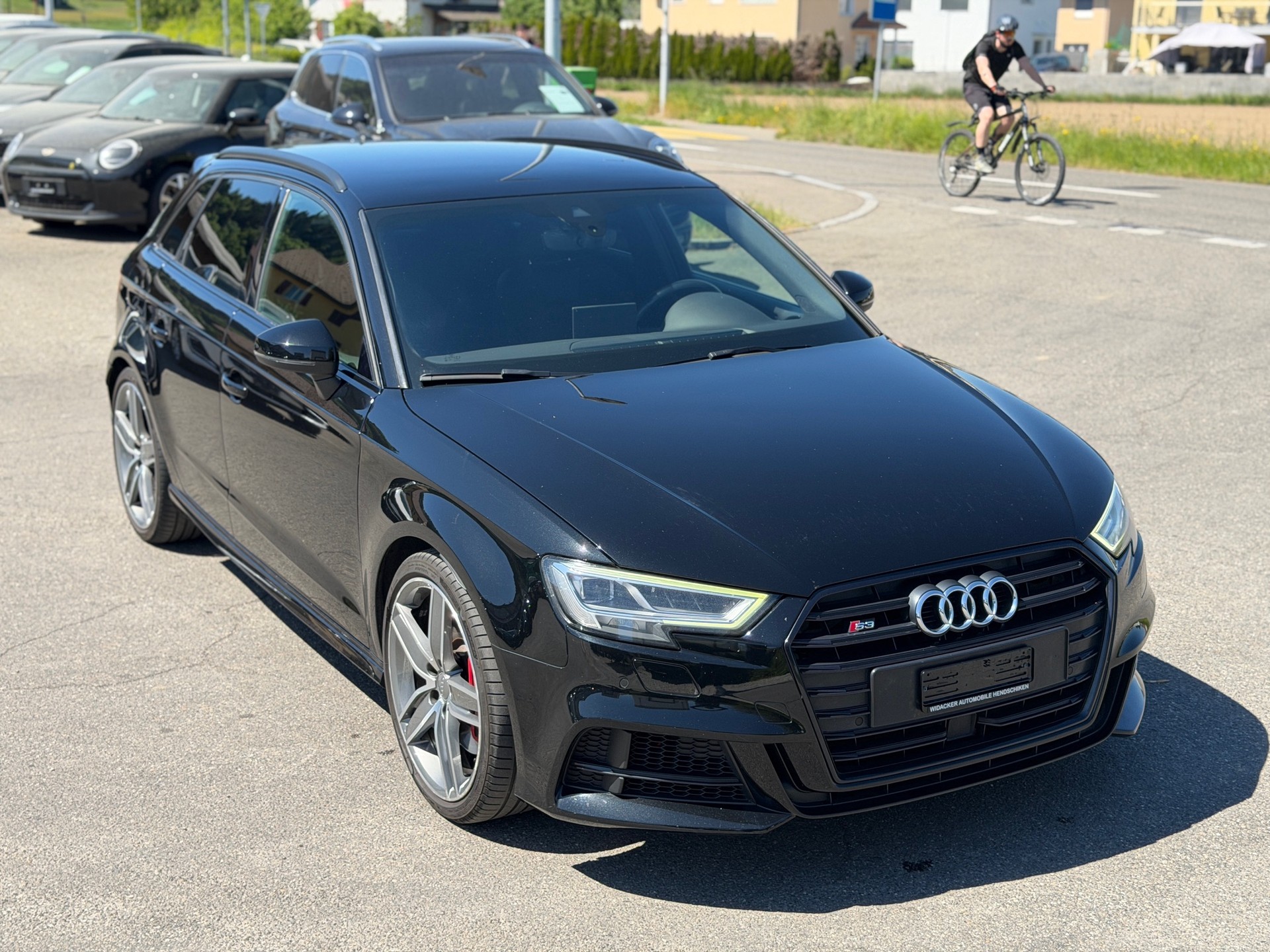 AUDI S3 Sportback 2.0 TFSI quattro S-tronic-image-13