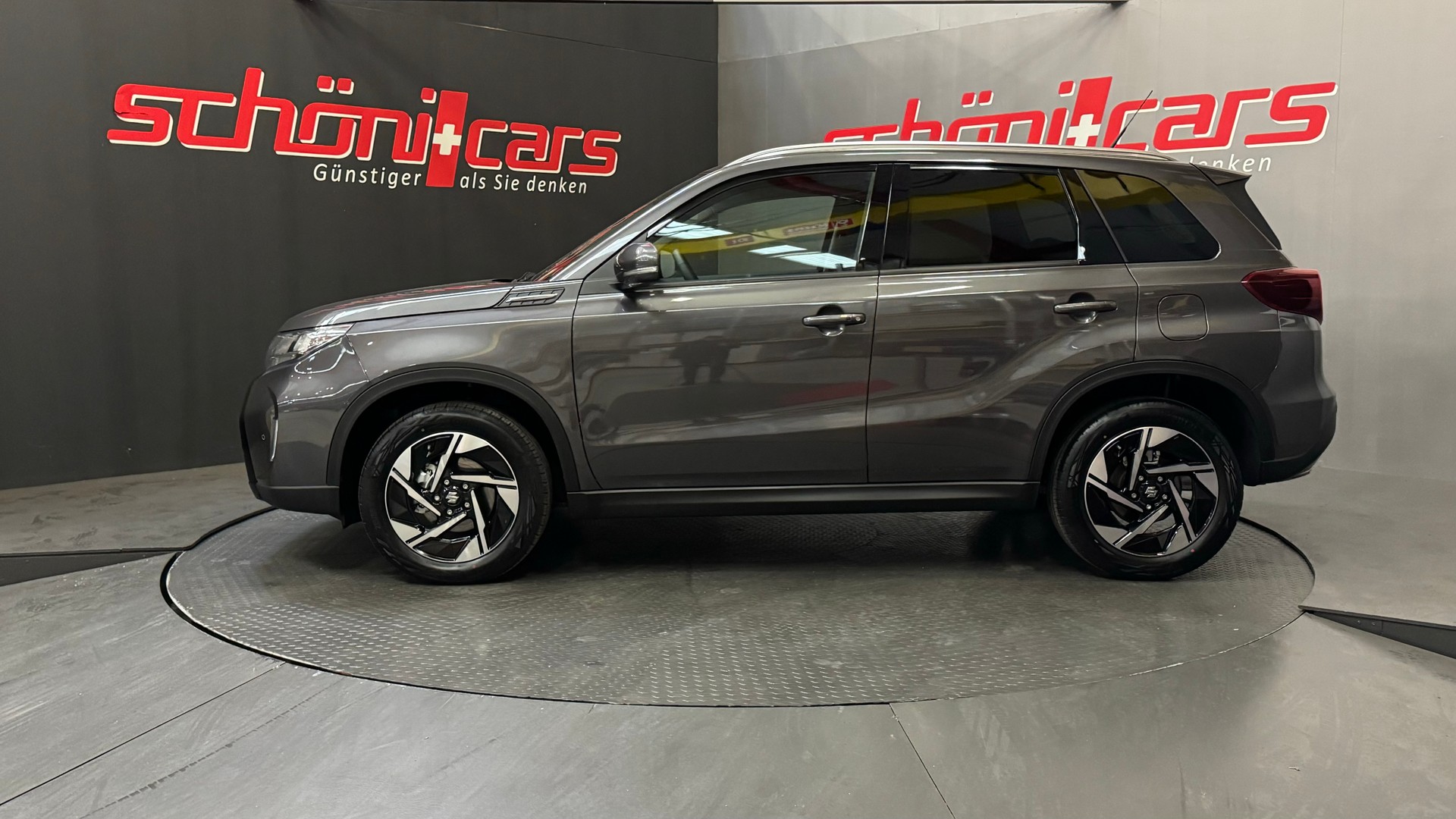 SUZUKI Vitara 1.4 Boosterjet Compact Top 4x4 Hybrid-showroom-element-2
