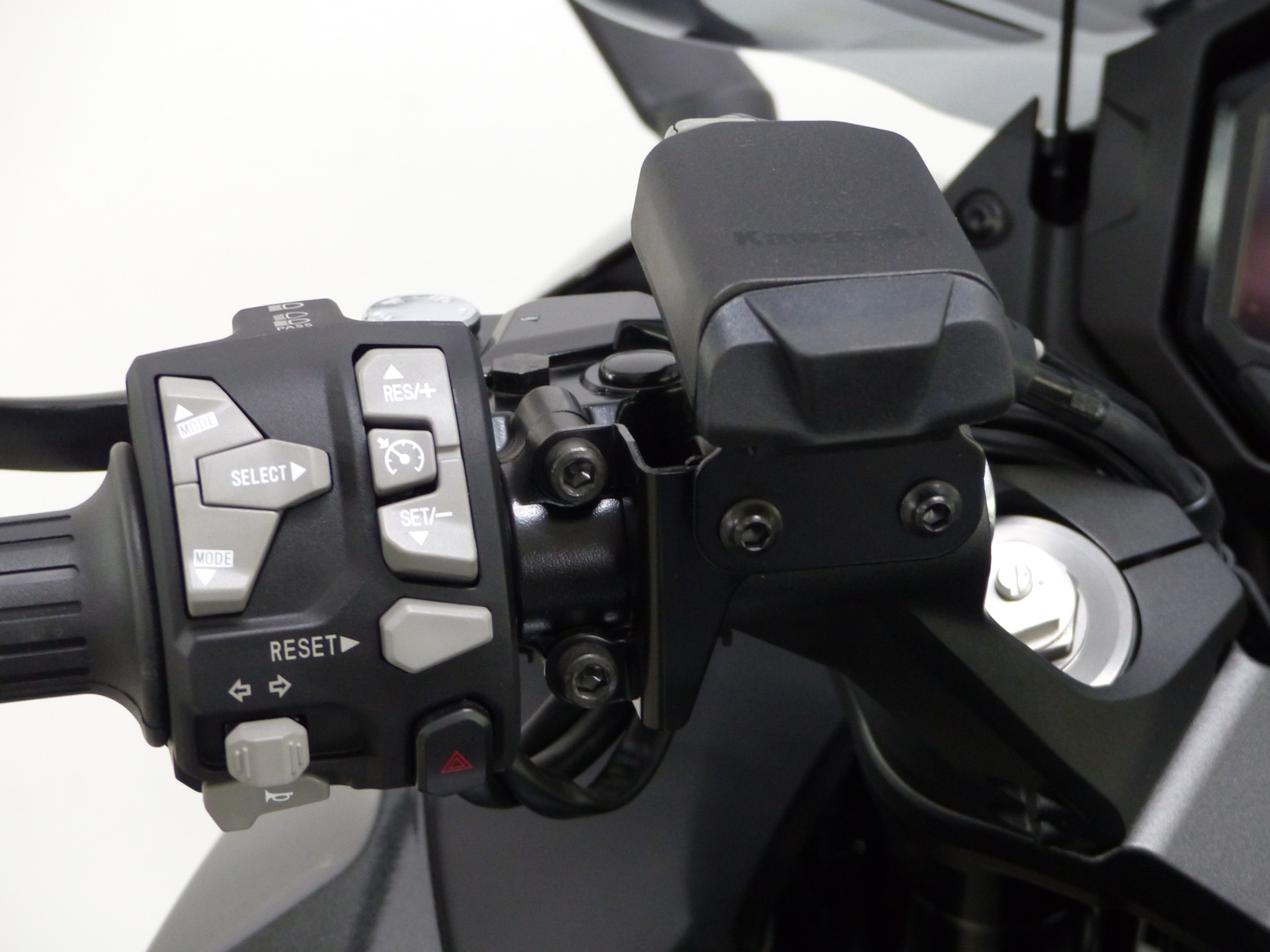 KAWASAKI Ninja 1100 SX ABS Tourer-image-11