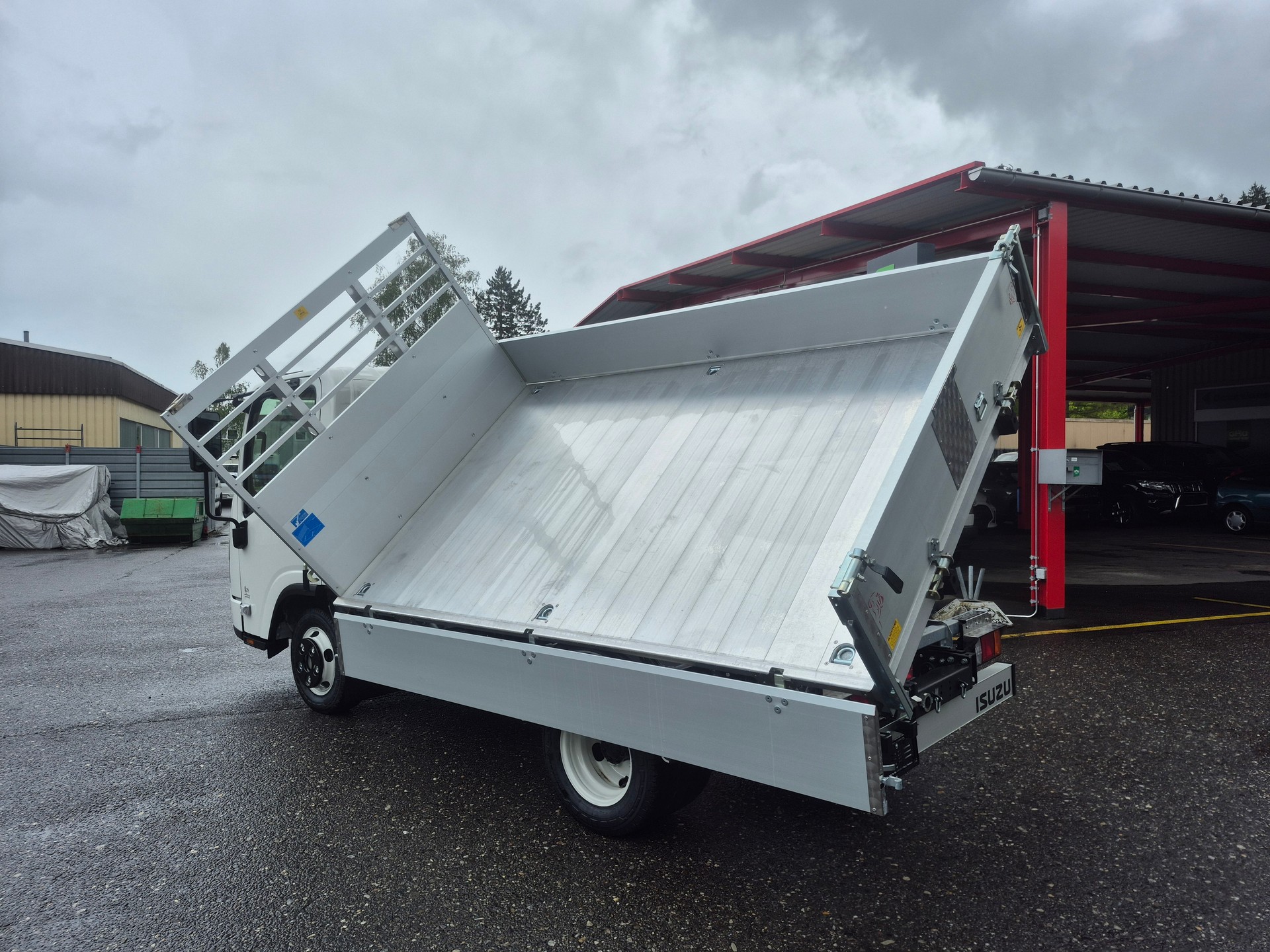 ISUZU M21 E DR 1.9 Ddi Kipper Generation 3-image-12