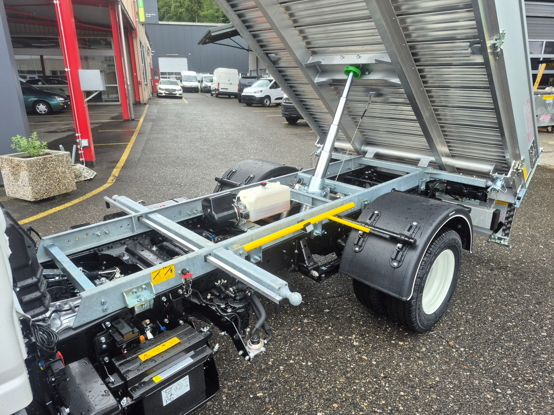 ISUZU M21 E DR 1.9 Ddi Kipper Generation 3-image-11