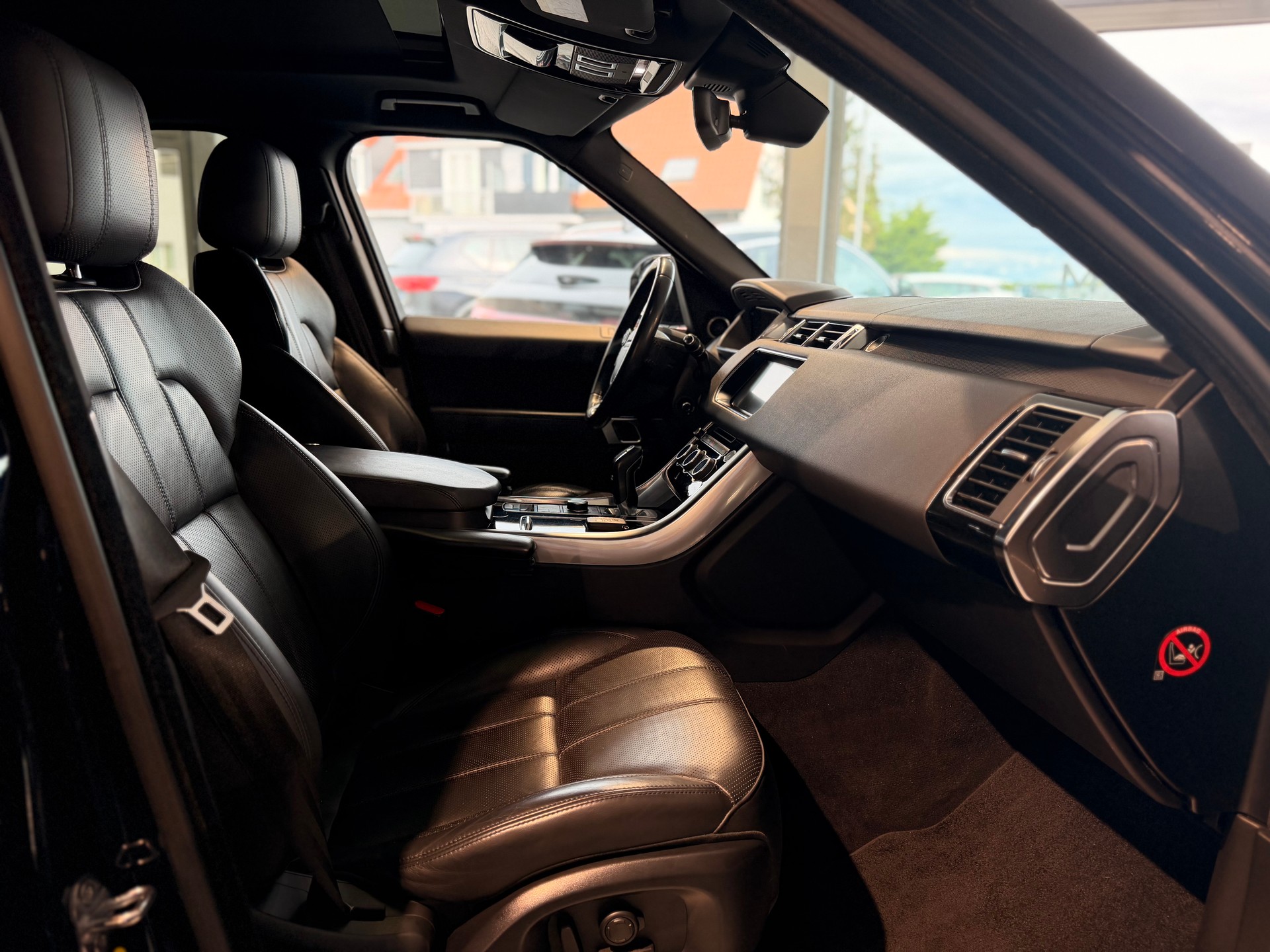 LAND ROVER Range Rover Sport 3.0 SDV6 HSE Automatic-image-26