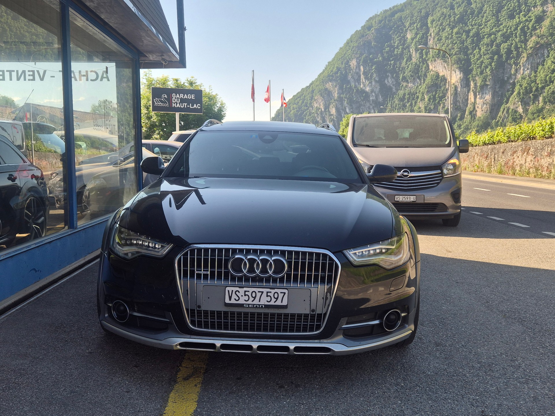 AUDI 313ps full options-image-1