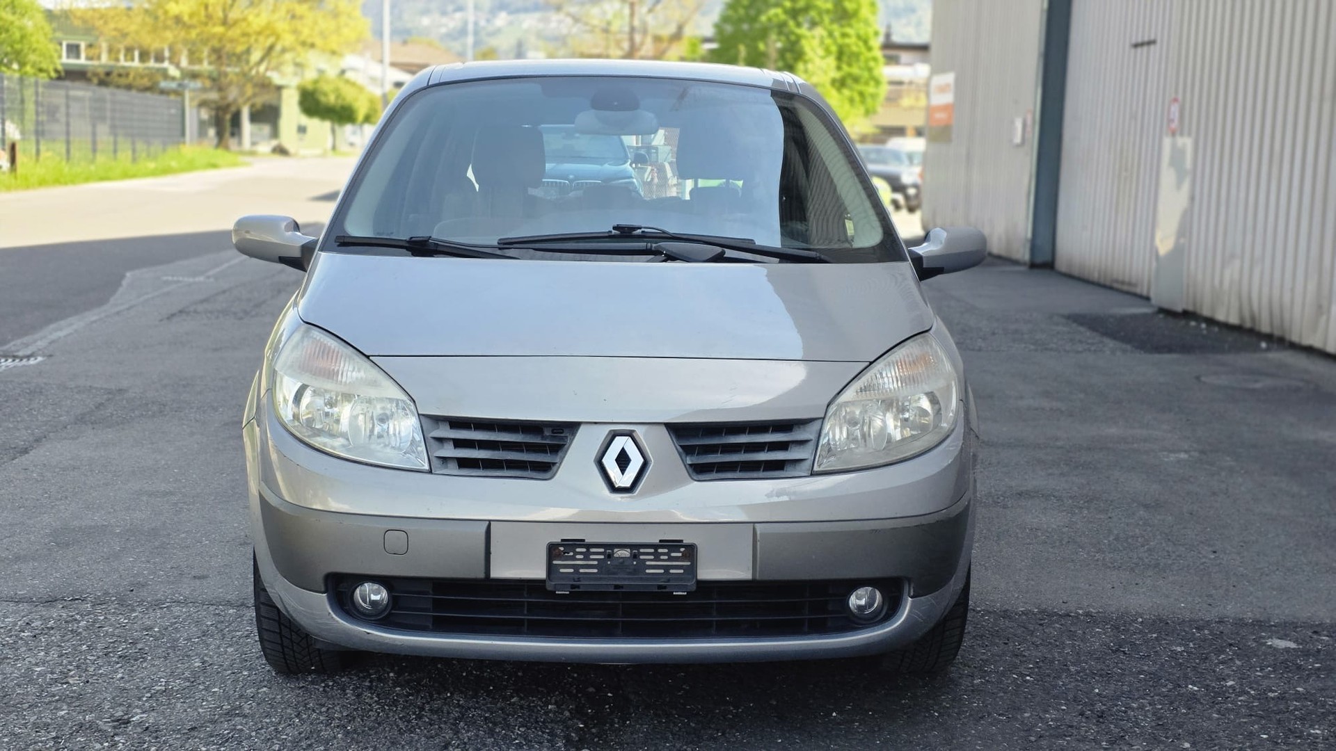RENAULT Scénic 2.0 16V Dynamique